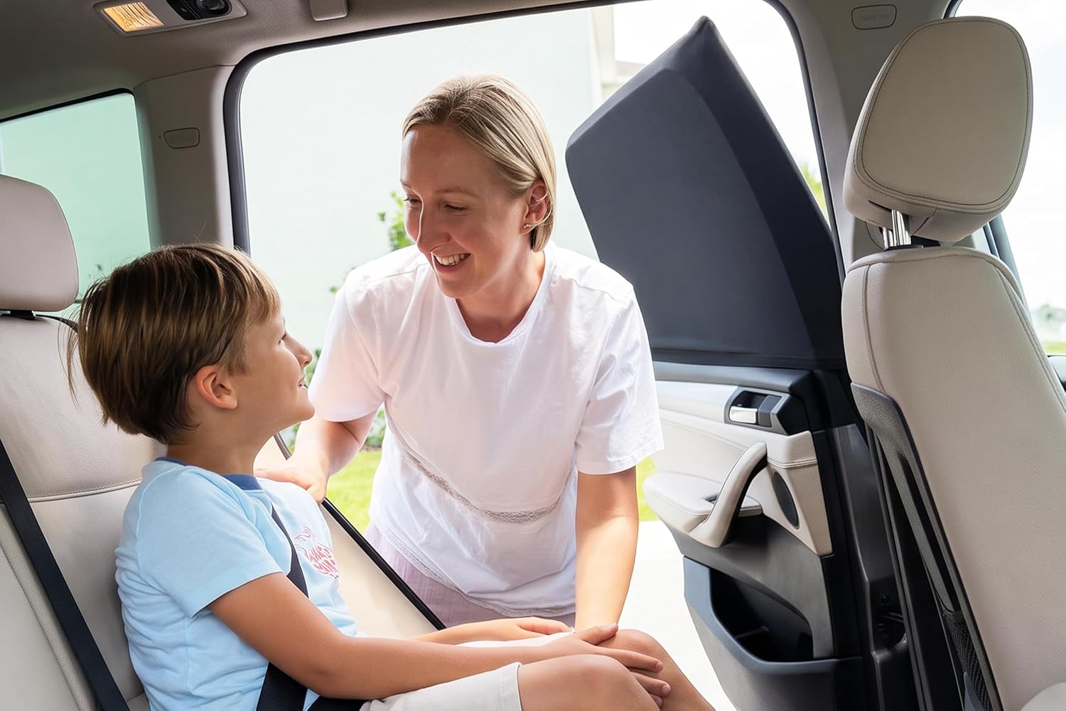Detalle de Sonnenschutz Auto Baby für Kinder (2er Pack) – dehnbares, atmungsaktives Netz mit UV-Schutz