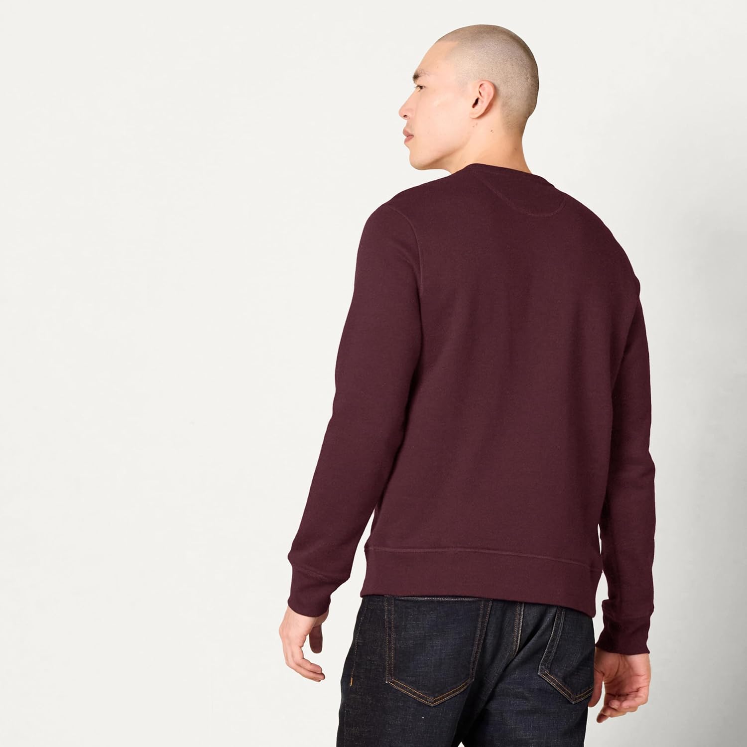 Thumbnail 1 de Amazon Essentials Herren Fleece-Sweatshirt mit Rundhalsausschnitt (Big & Tall)