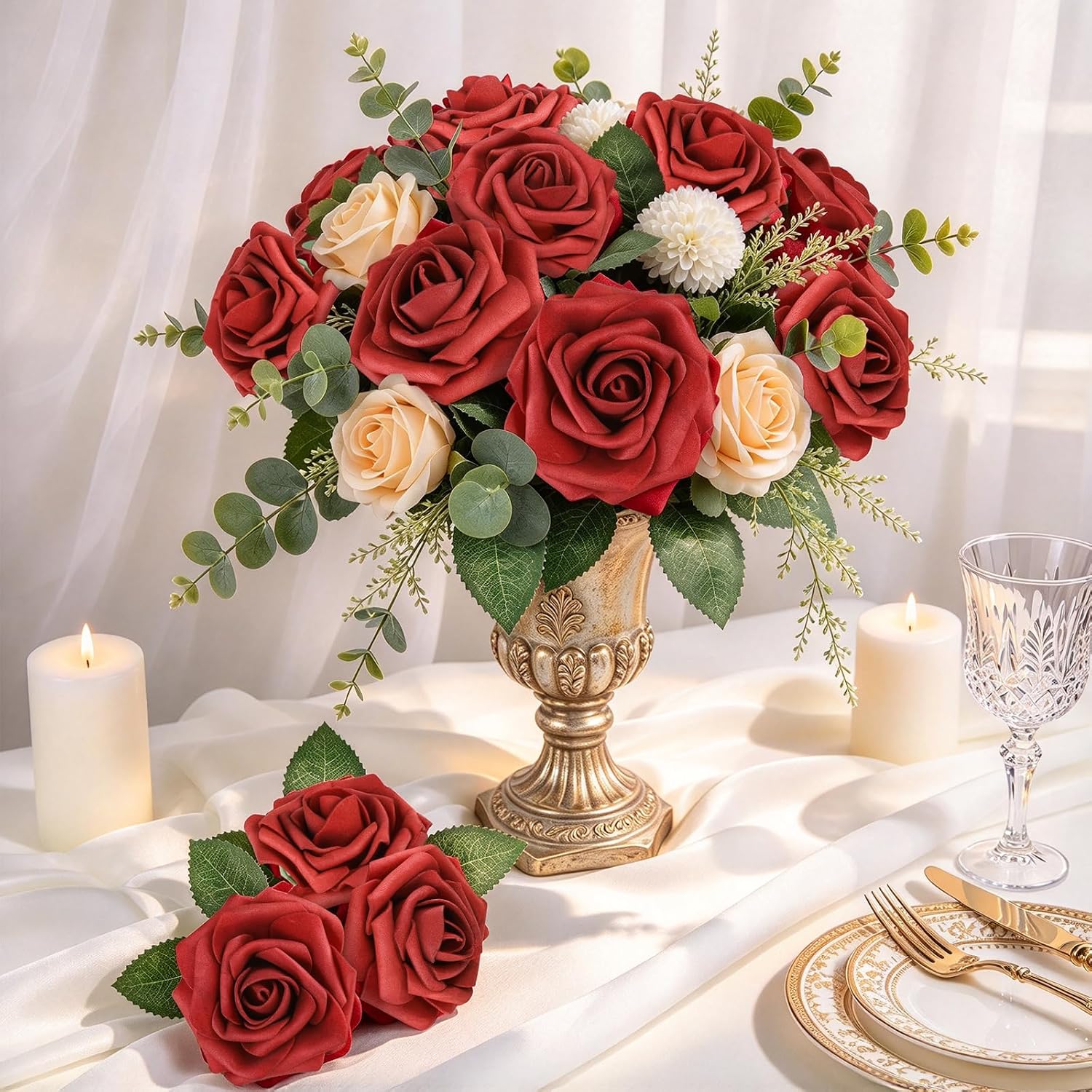Detalle de AmyHomie Dark Red Rose Artificial Flowers – 25 Real-Looking Roses with Bendable Stems