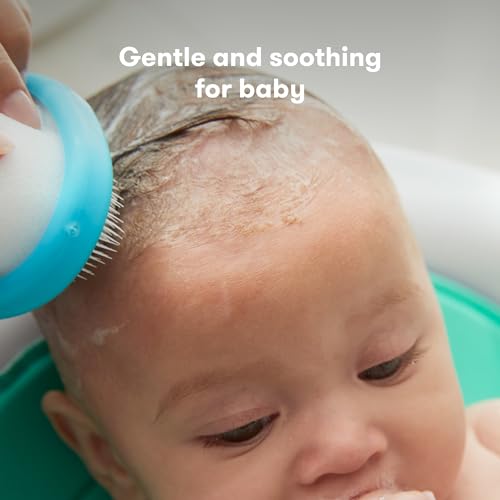 Detalle de Frida Baby The 3-Step Cradle Cap System with DermaFrida The FlakeFixer, Sponge, Brush, Comb & Storage Stand