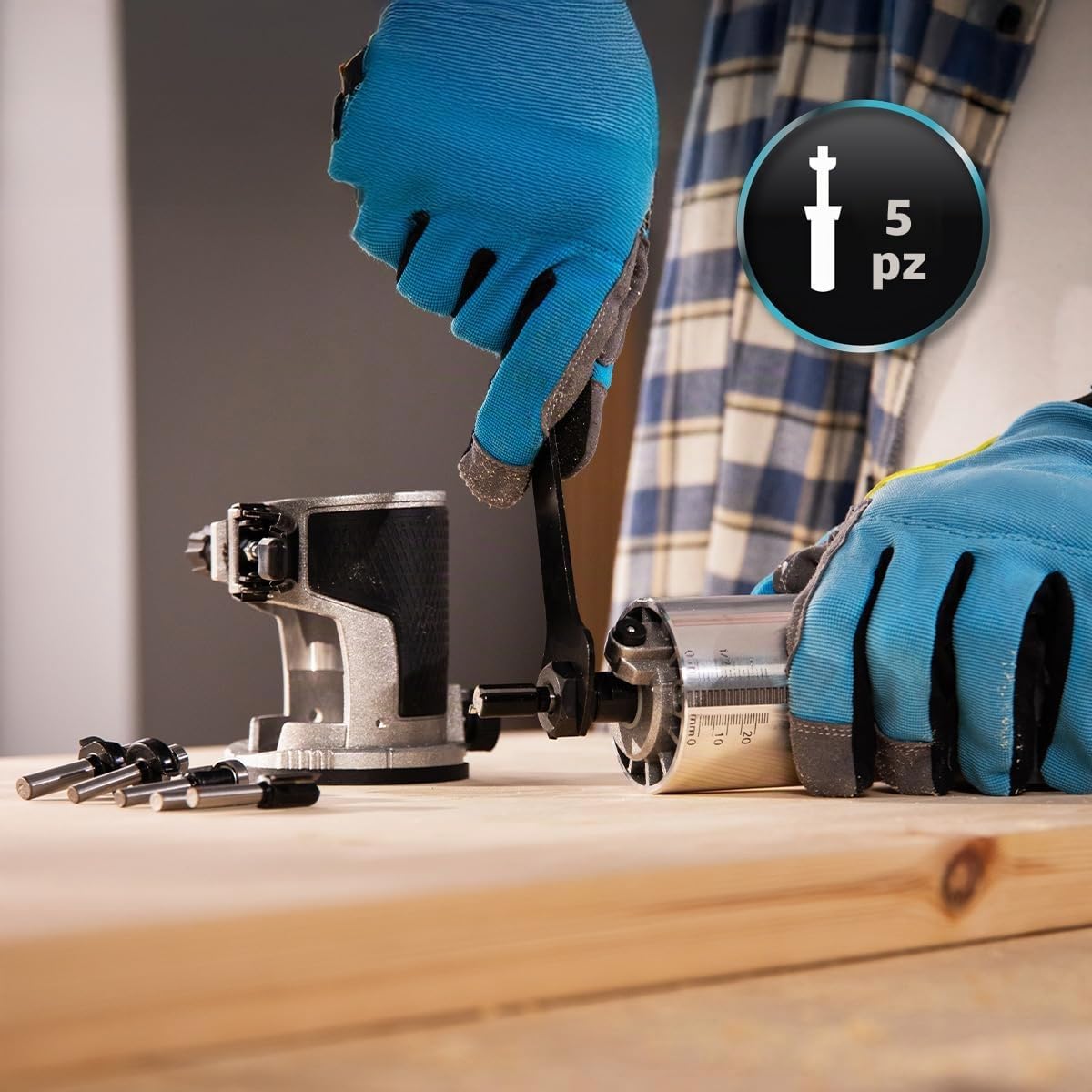 Detalle 2 de Cecotec Fresatrice per Legno a Batteria MultiShape 2000 Liberty – potenza senza fili e precisione