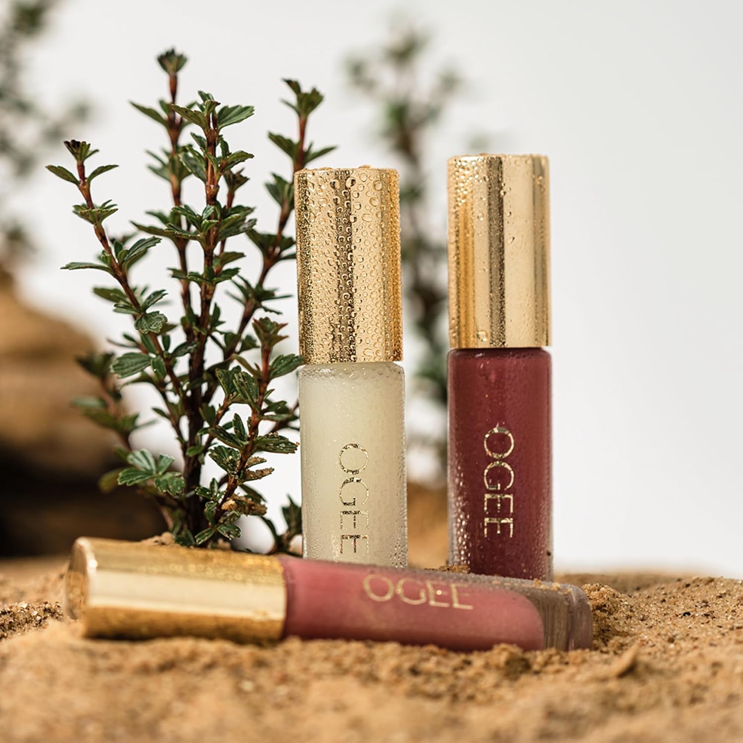 Detalle 2 de Ogee Beyond Clean Lip Gloss Wild Rose ๐