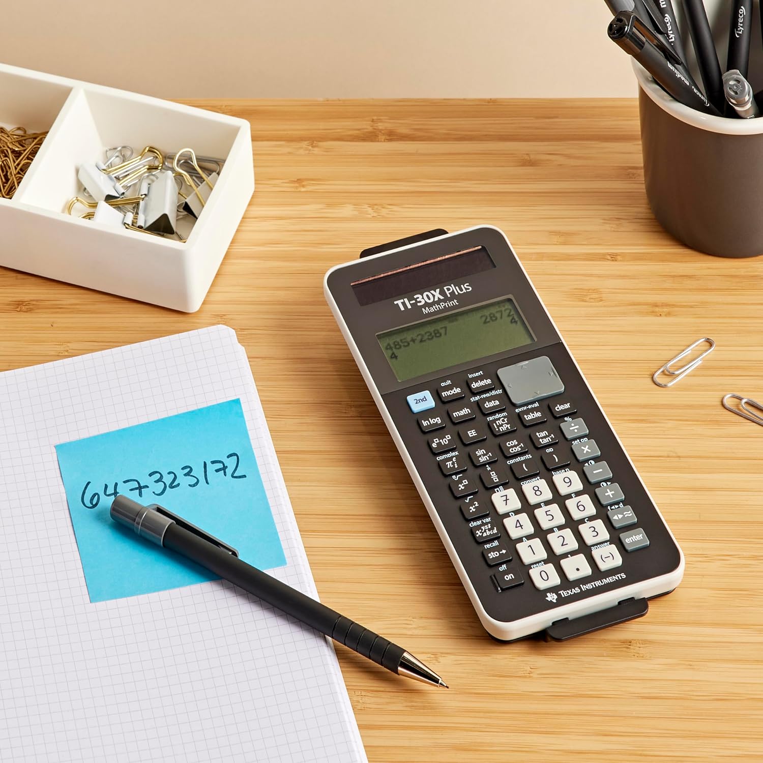 Detalle 1 de Texas Instruments TI-30X Plus MathPrint wissenschaftlicher Schulrechner (4-zeilig, Solar- & Batteriebetrieb) dunkelblau