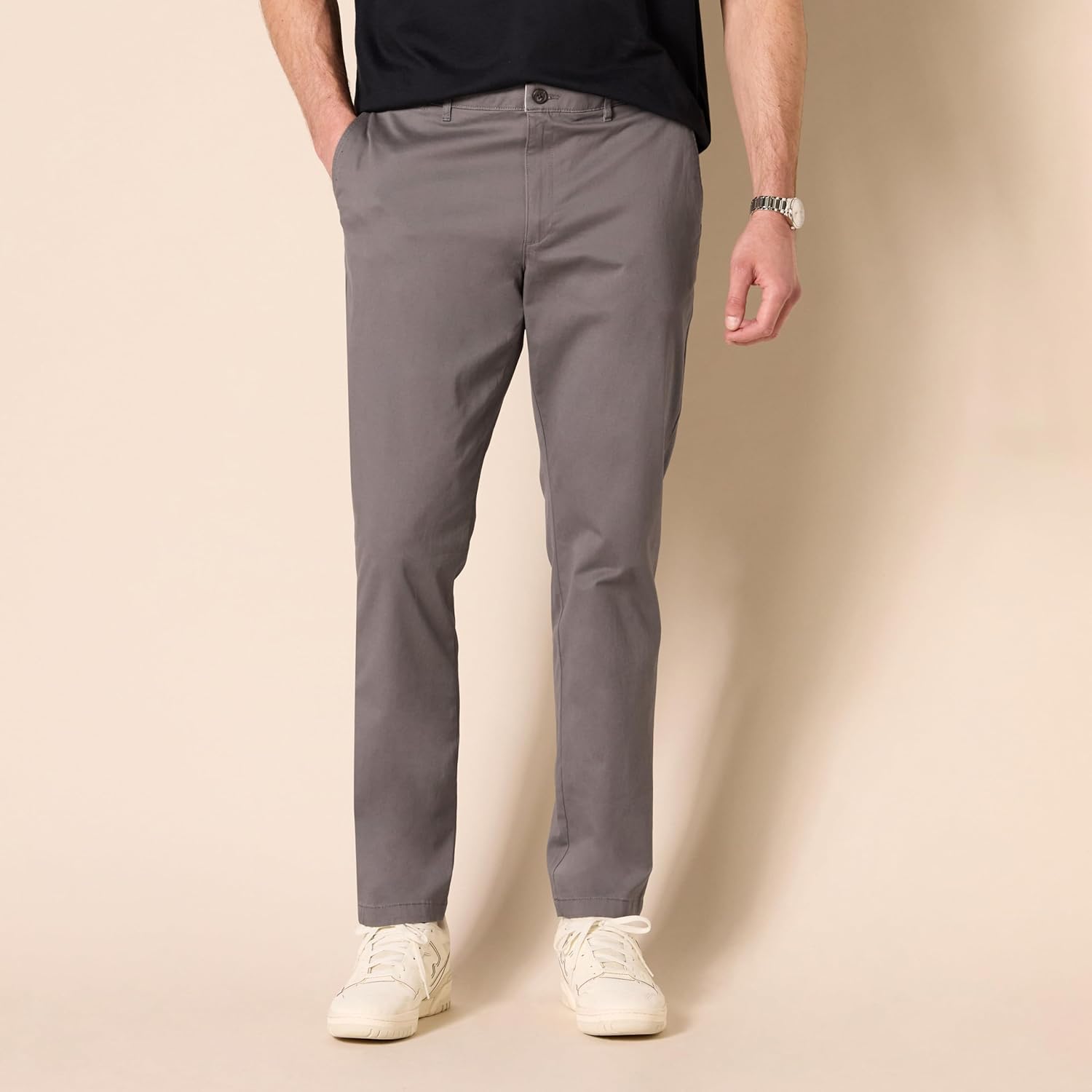 Thumbnail 5 de Amazon Essentials Herren Chinohose in Skinny-Passform (caqui) – elastische Sarga mit Komfort