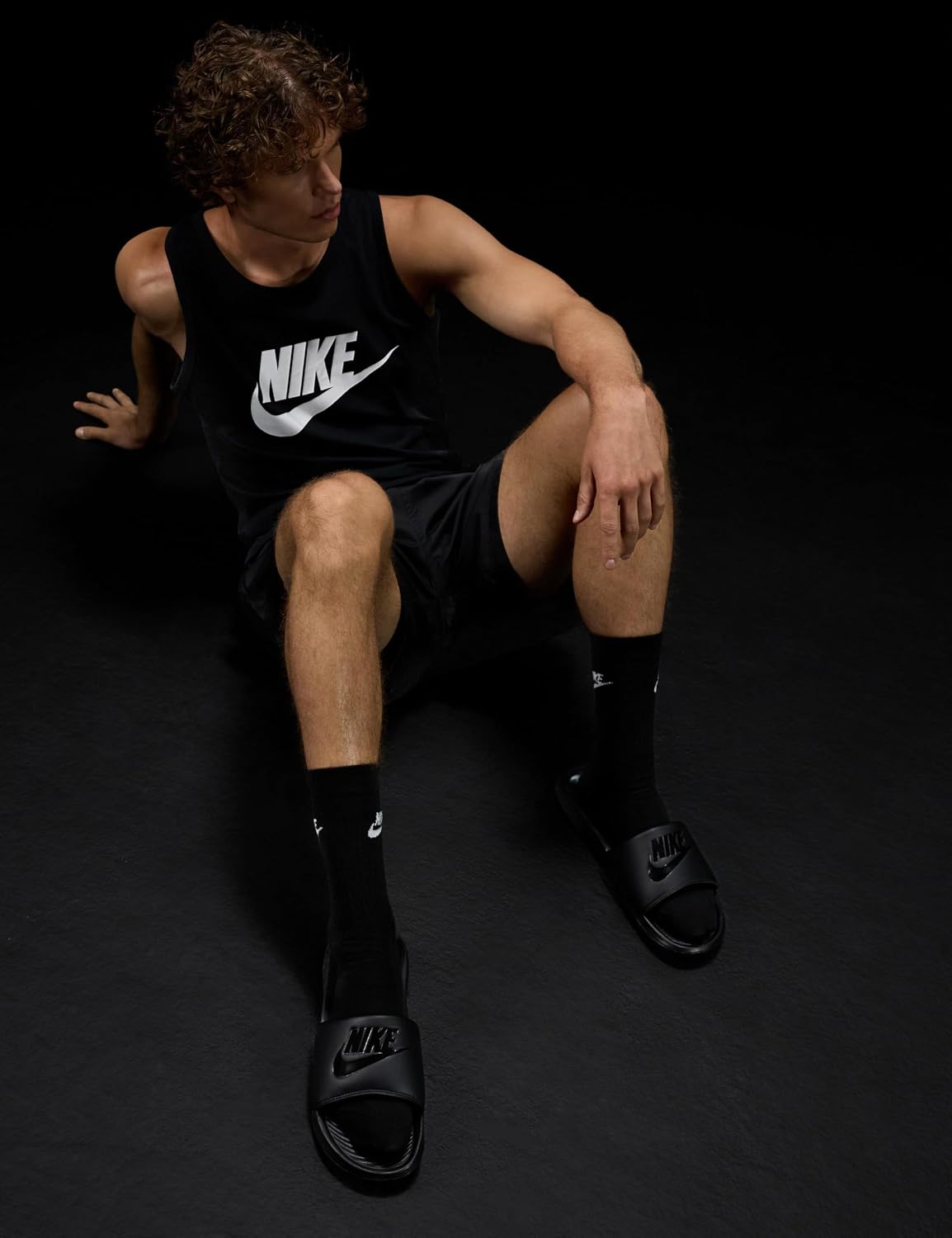 Detalle 2 de NIKE Victori One: Chanclas para Hombre en Black White 001, 41 EU