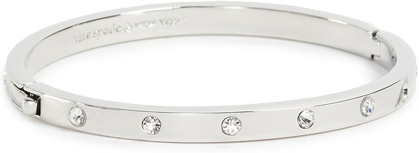 Detalle de Kate Spade New York - Pulsera Metálica Brillante con Piedras