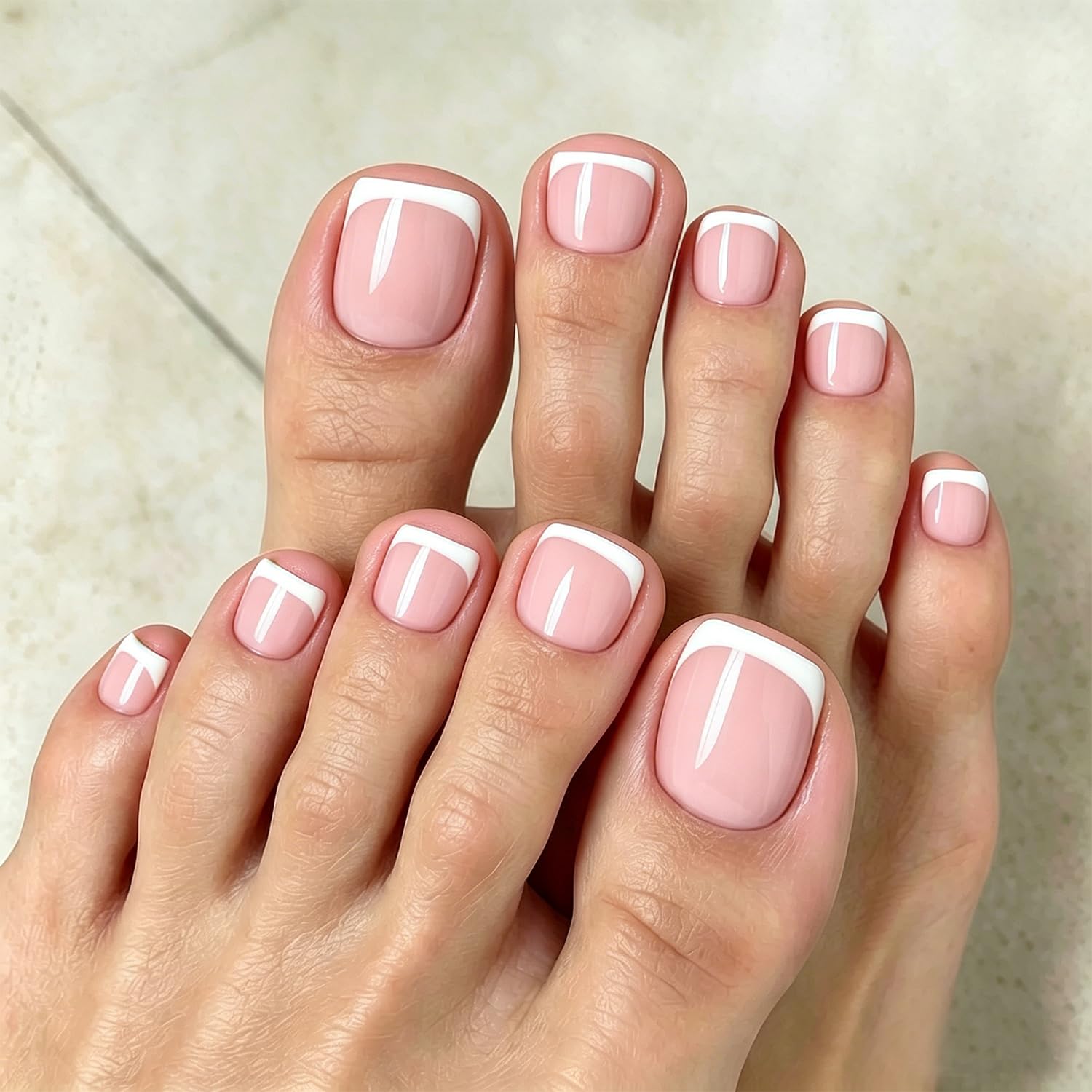 Detalle de Modelones Press-On Toenails, 36-Piece Set