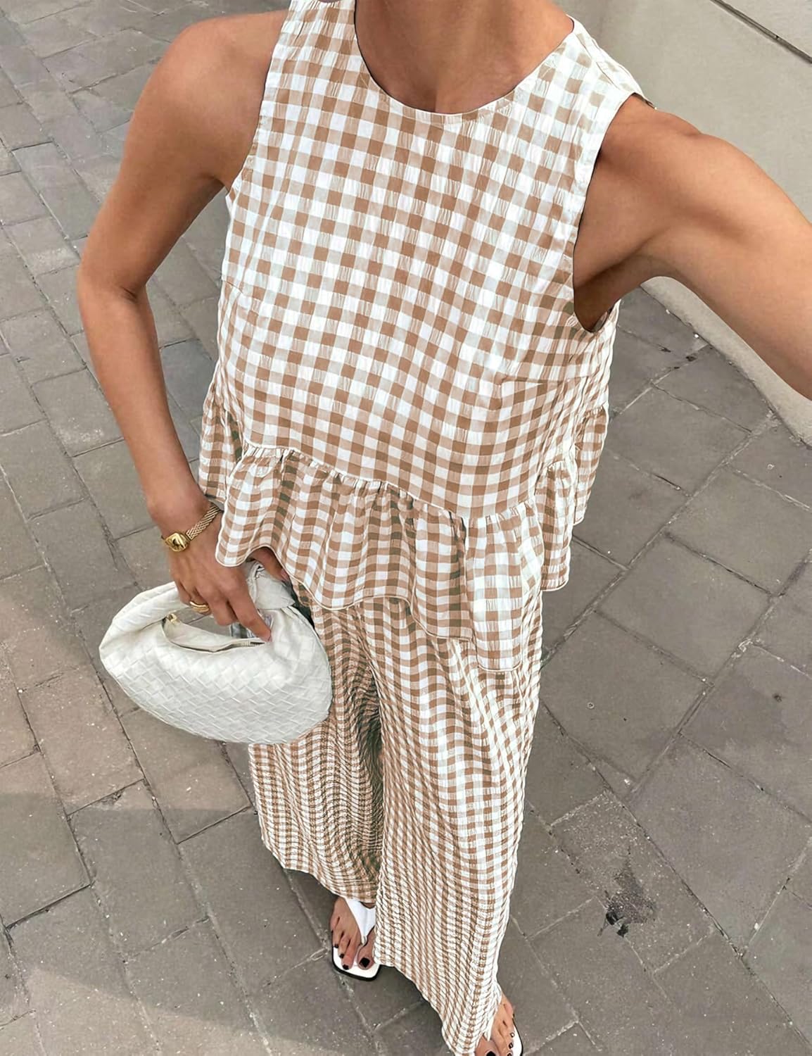 Detalle de VATEAMI Women's 2-Piece Gingham Set: Sleeveless Ruffle Tank & Wide-Leg Pants