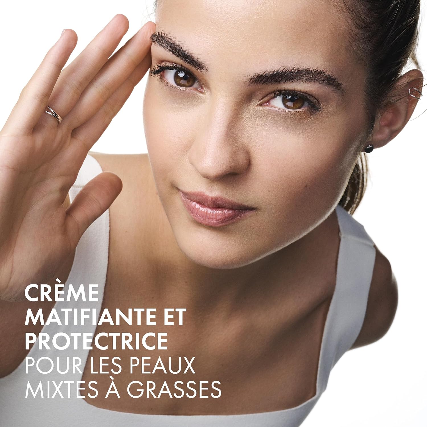 Detalle de Vichy Capital Soleil Émulsion Toucher Sec SPF 50 – Crème Matifiante pour Peaux Mixtes à Graisses