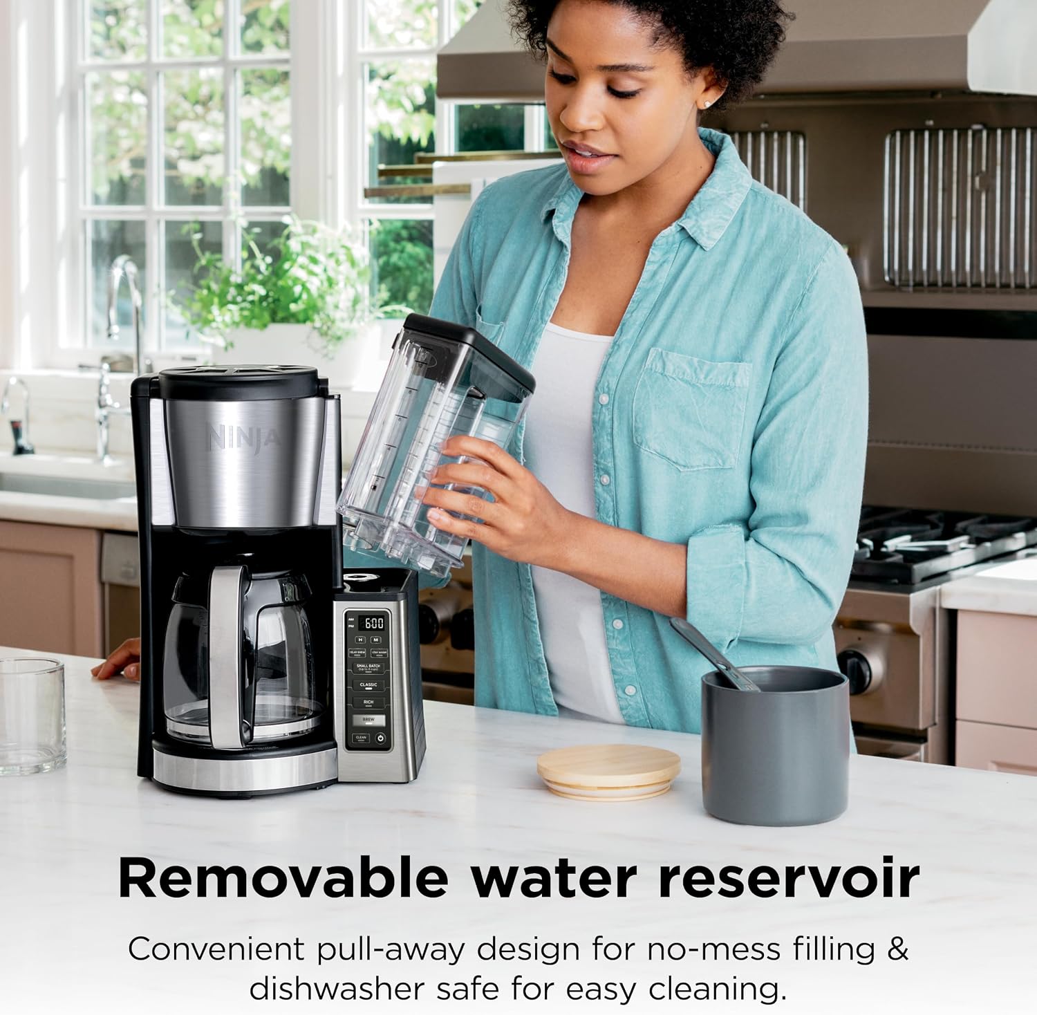 Detalle 2 de Ninja 12-Cup Programmable Coffee Brewer, 60 oz