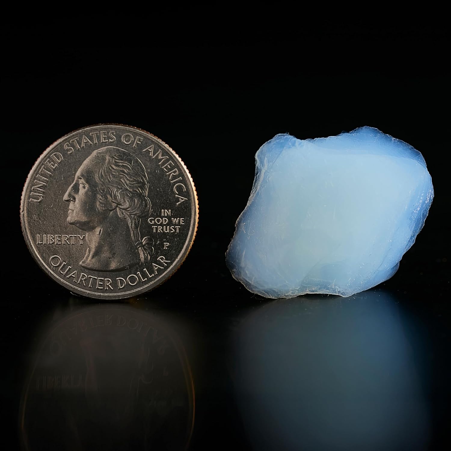 Detalle de エアロゲルチャンク シリカエアロゲル Lサイズ、「凍った煙」と称される固体素材