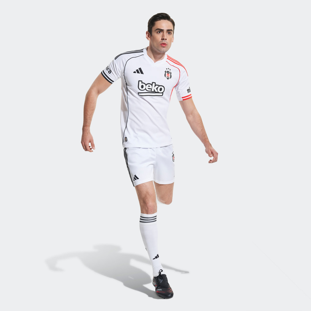 Detalle 2 de Camiseta primera equipación Beşiktaş JK 25/26 de Adidas