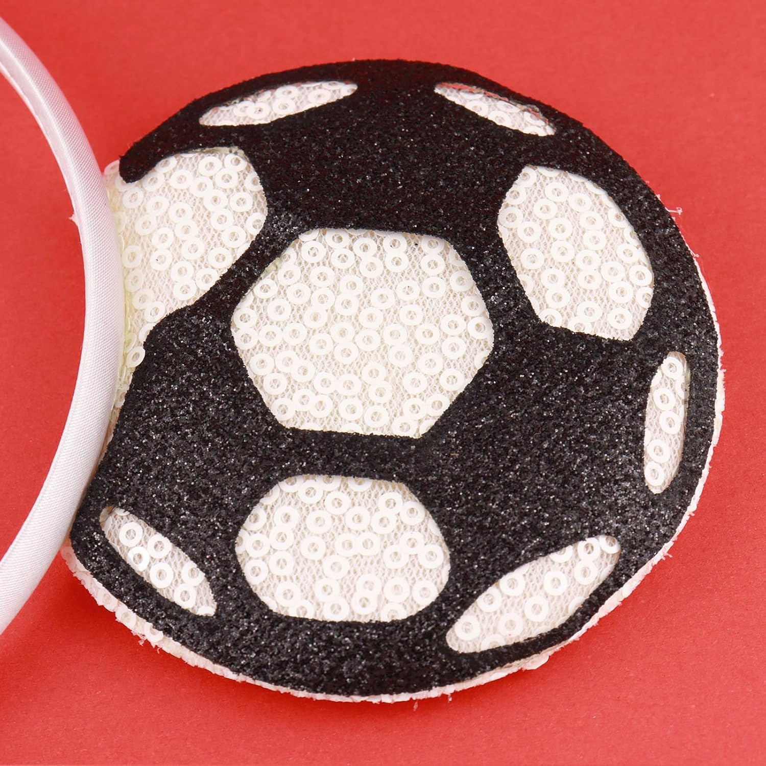 Detalle 2 de LIHELEI Soccer Mouse-Ear Headband with 5-Inch Sequin Bow