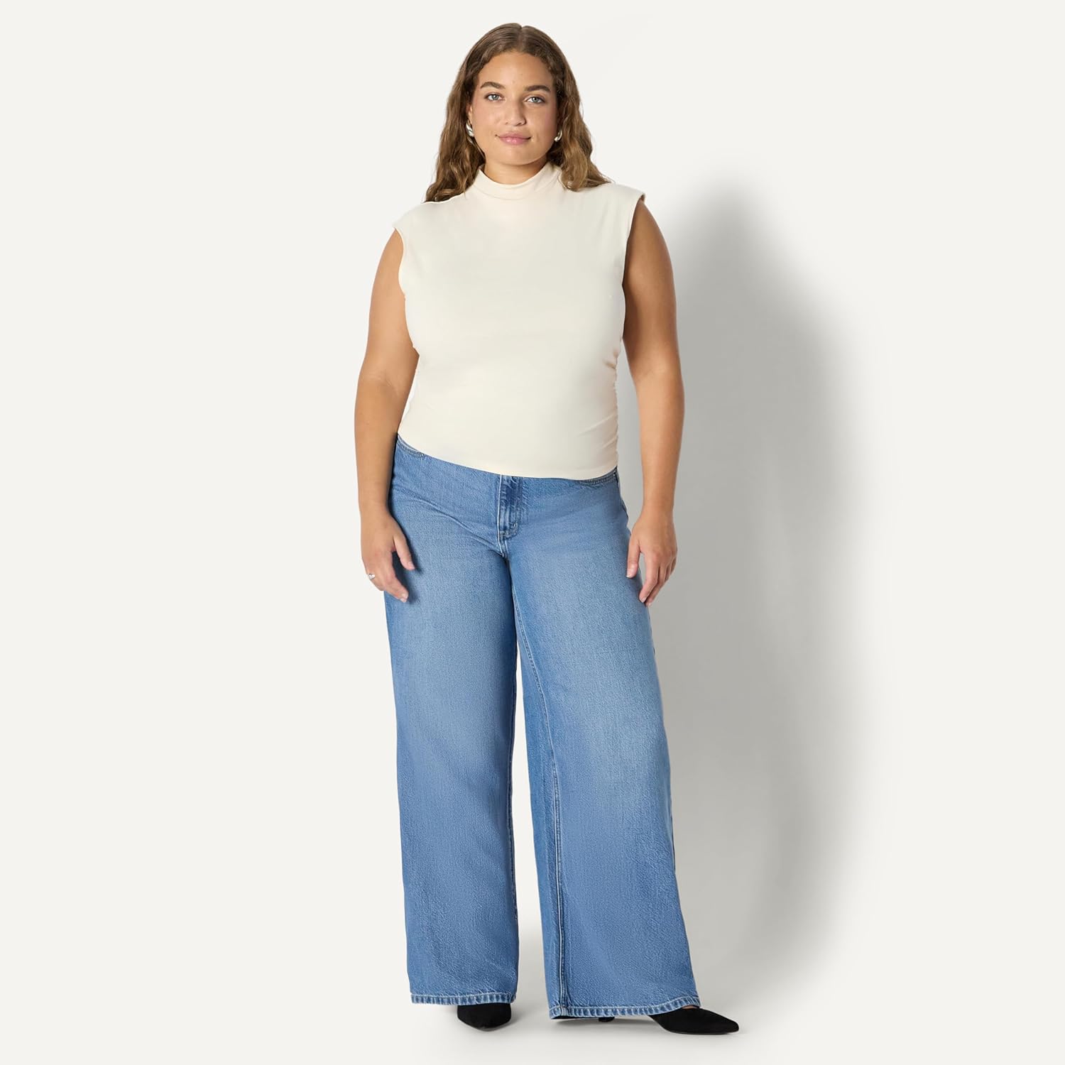 Thumbnail 6 de Amazon Essentials Women's Slim-Fit Sleeveless High-Neck Top