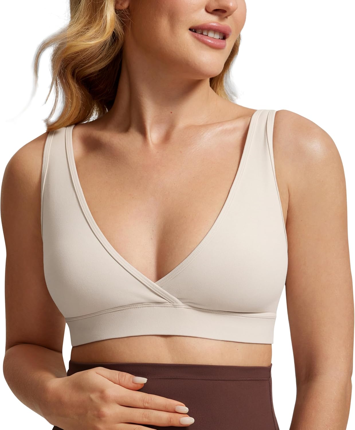 Thumbnail 5 de CRZ YOGA Butterluxe Maternité Crossover sans Fil : Brassière d’allaitement confortable et polyvalente
