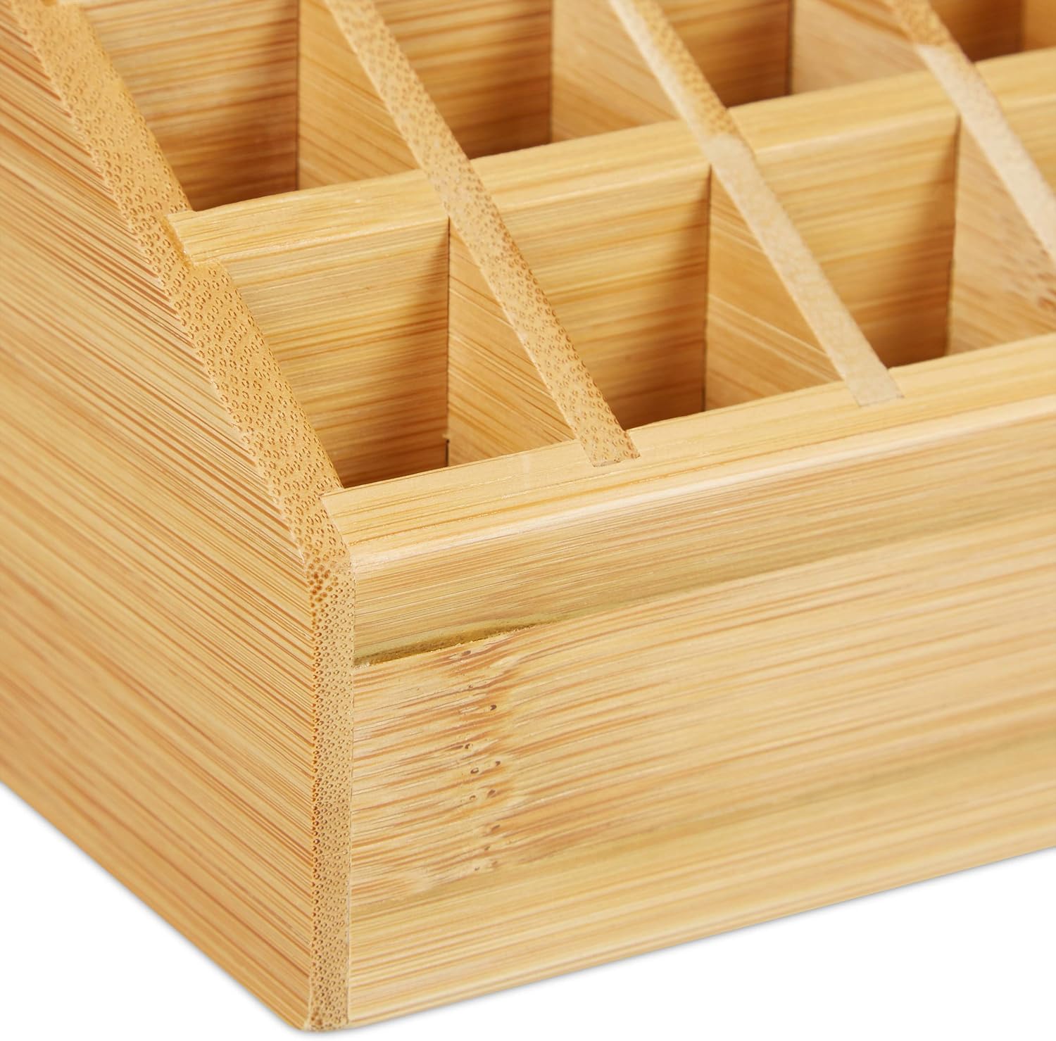 Detalle 2 de Relaxdays läppstiftshållare i bambu med 24 fack, 10 × 23 × 9 cm