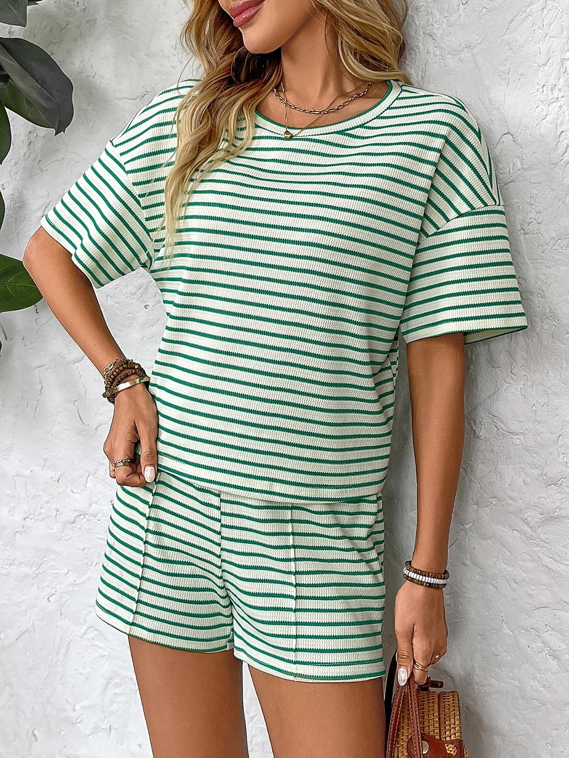 Thumbnail 2 de DONYKARRY Damen Zweiteiler Sommer mit Crop-Top & Shorts – Loungewear-Set aus 65% Viskose/35% Polyester
