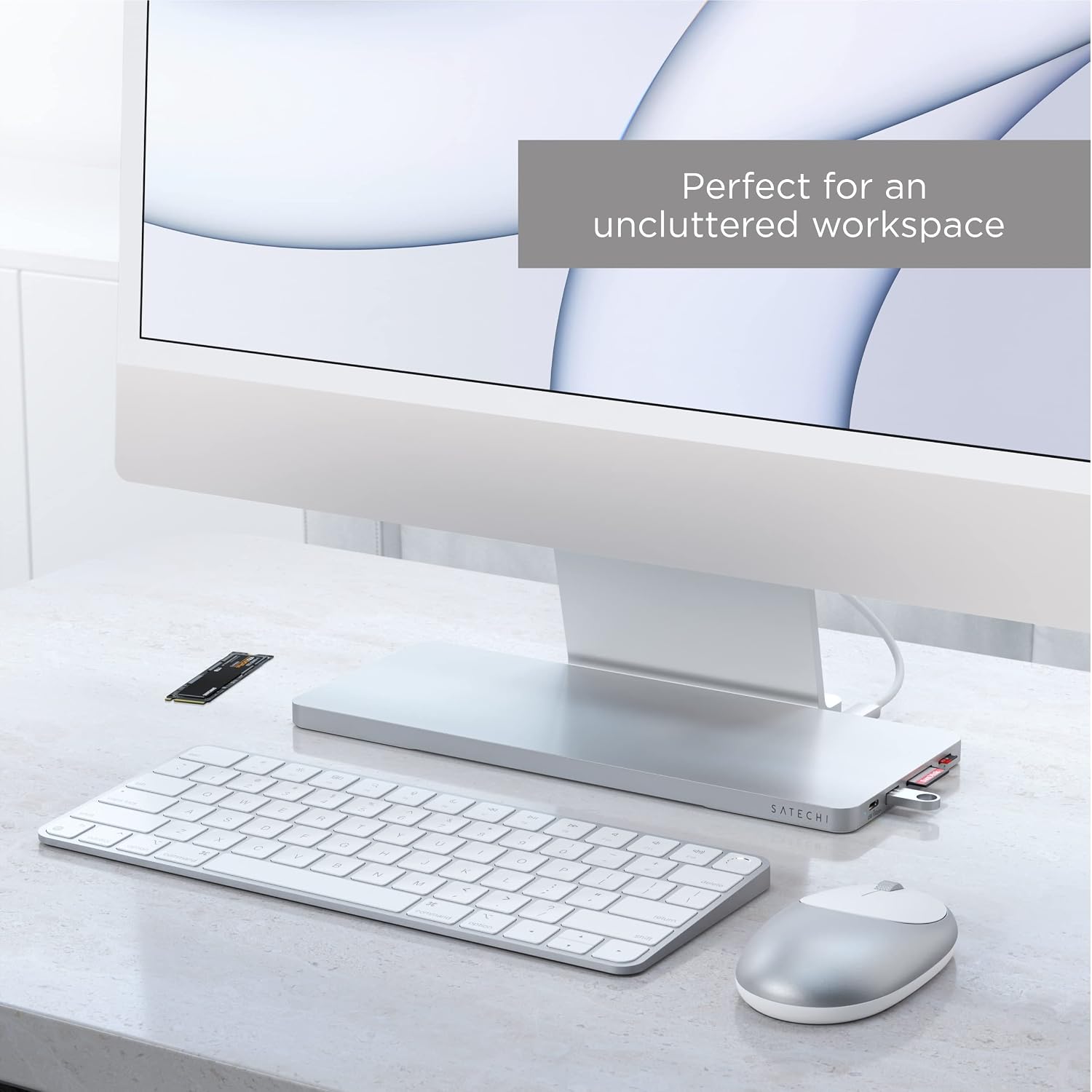 Detalle 2 de SATECHI Hub USB-C Slim Dock per iMac 24” (2021) con alloggiamento SSD M.2 NVMe/SATA, micro/SD e porte USB-A/USB-C