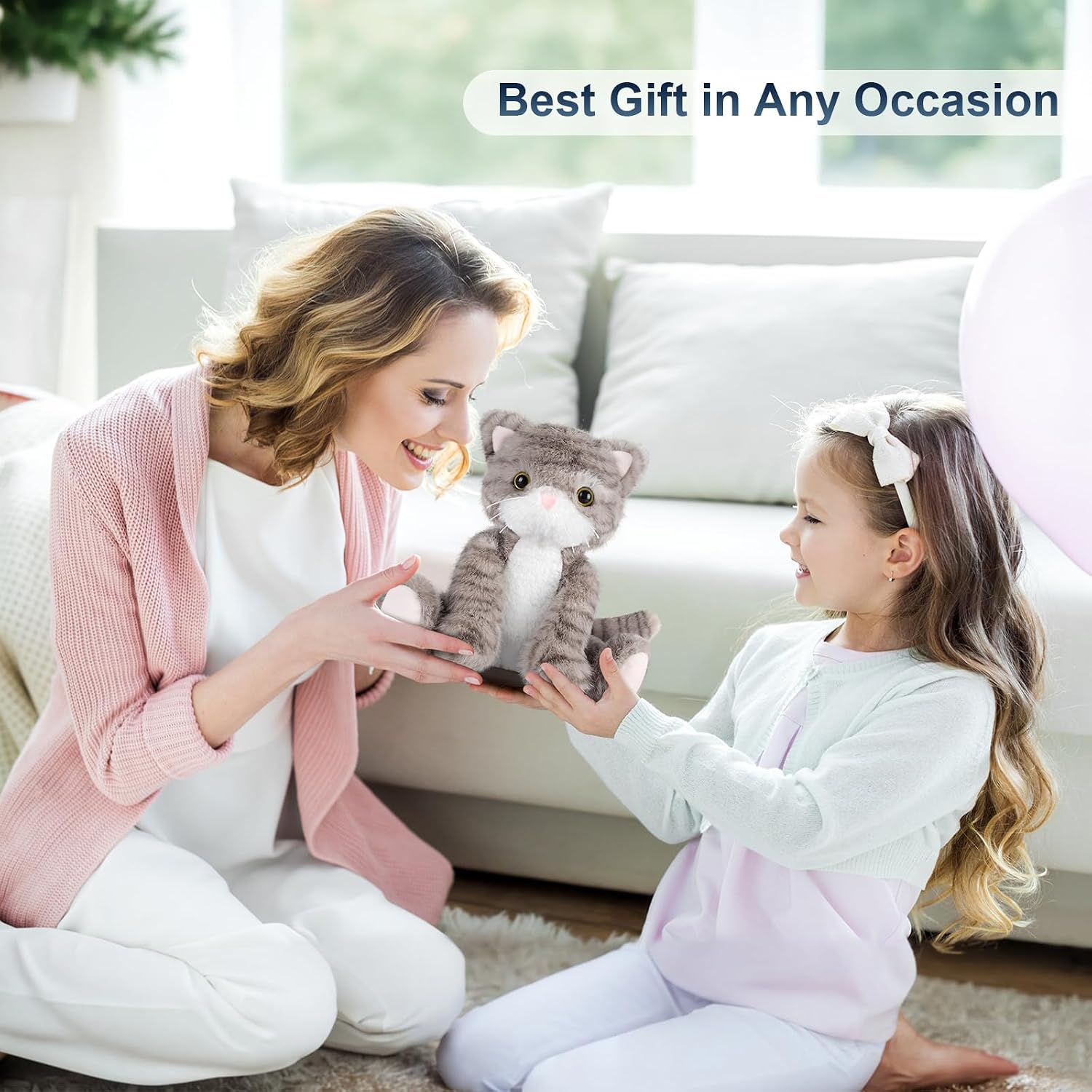 Detalle de SuzziPals Heatable & Coolable Grey Cat Stuffed Animal