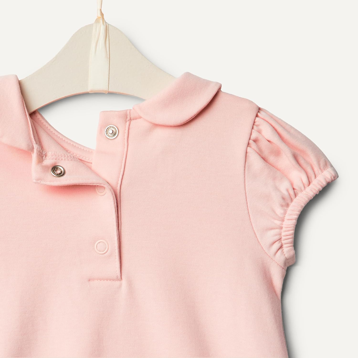 Thumbnail 3 de Amazon Essentials Baby Girls’ Cotton Short-Sleeve Romper Suit with Peter Pan Collar (Pack of 2)