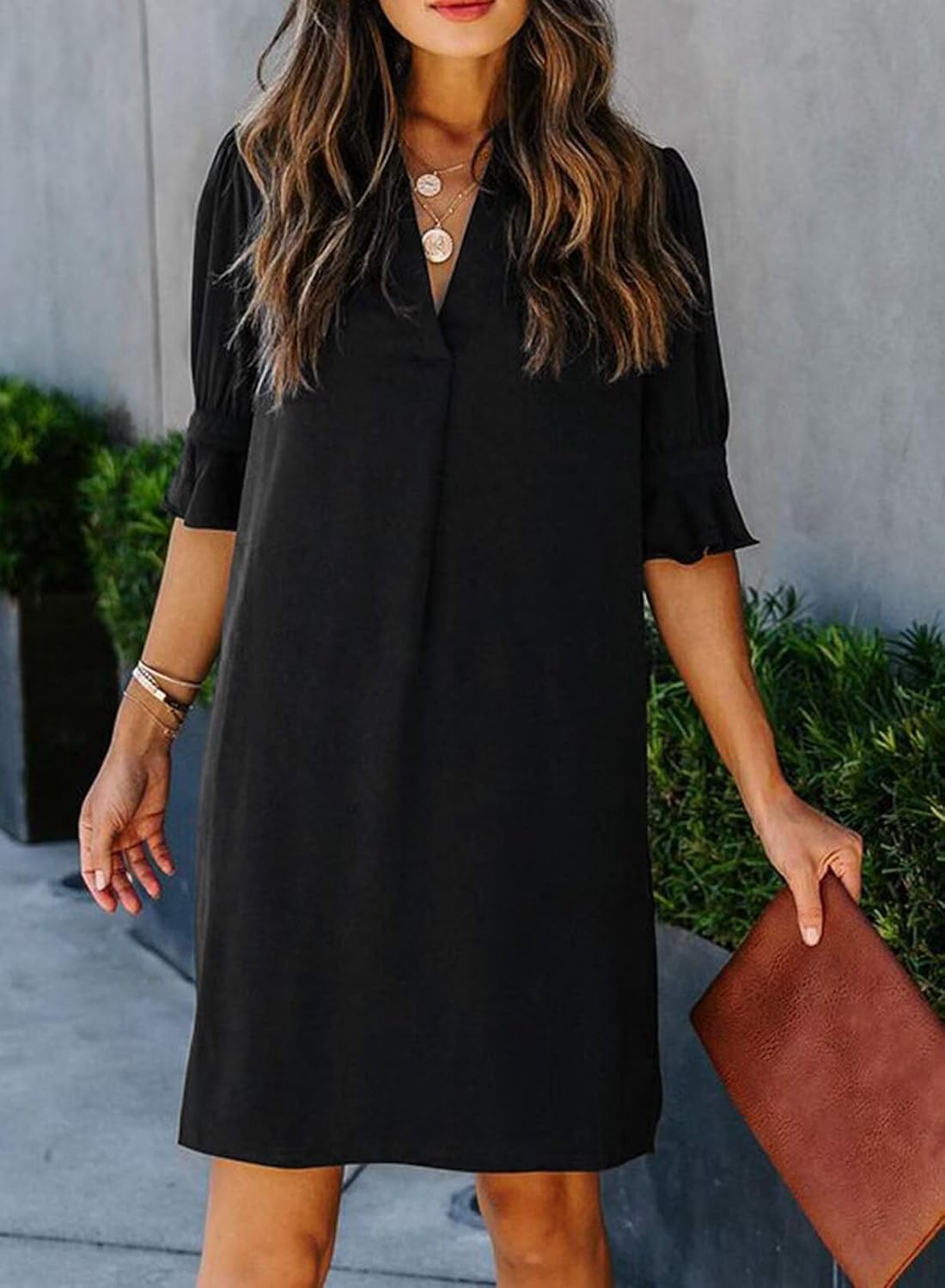 Detalle de Wkior Women’s V-Neck Short Sleeve Shift Dress — Solid, Lightweight & Flowy Summer Style (S-2XL)