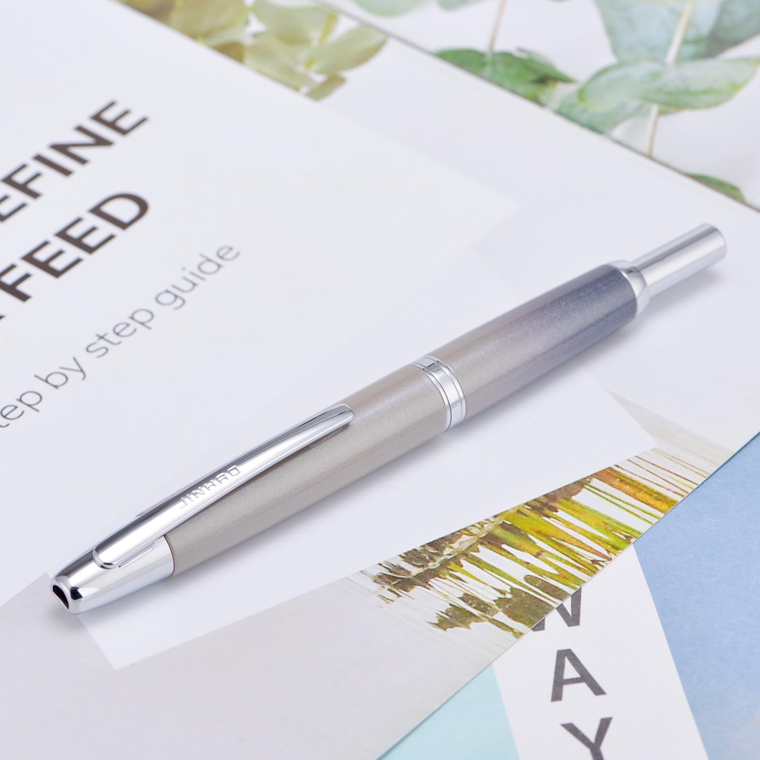 Thumbnail 3 de Jinhao 10 Series Press Fountain Pen Gradient Grey (Extra Fine) Set with Ink Converter & Metal Box