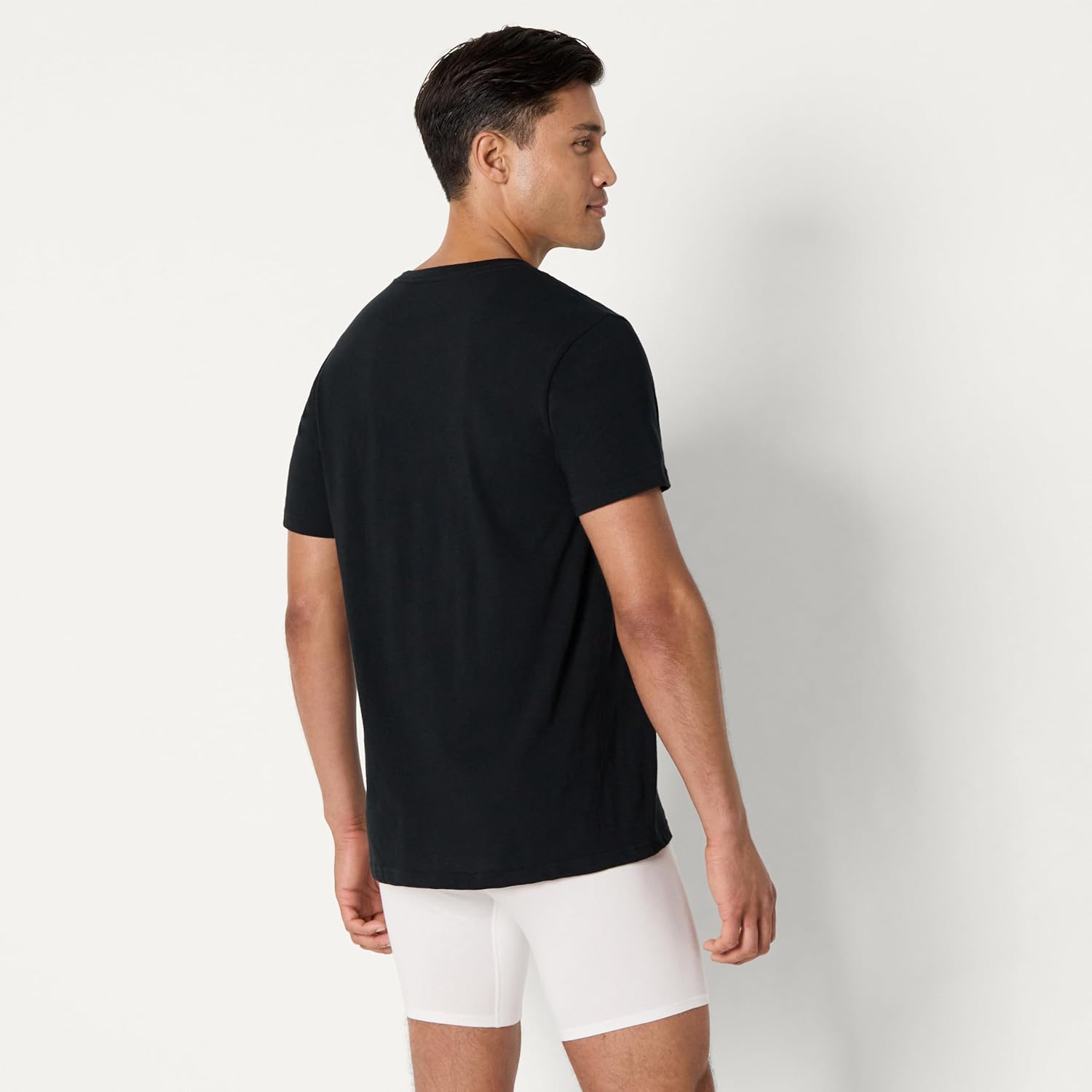 Thumbnail 2 de Amazon Essentials Men’s V-Neck Undershirt (Pack of 6) – Breathable Cotton Jersey