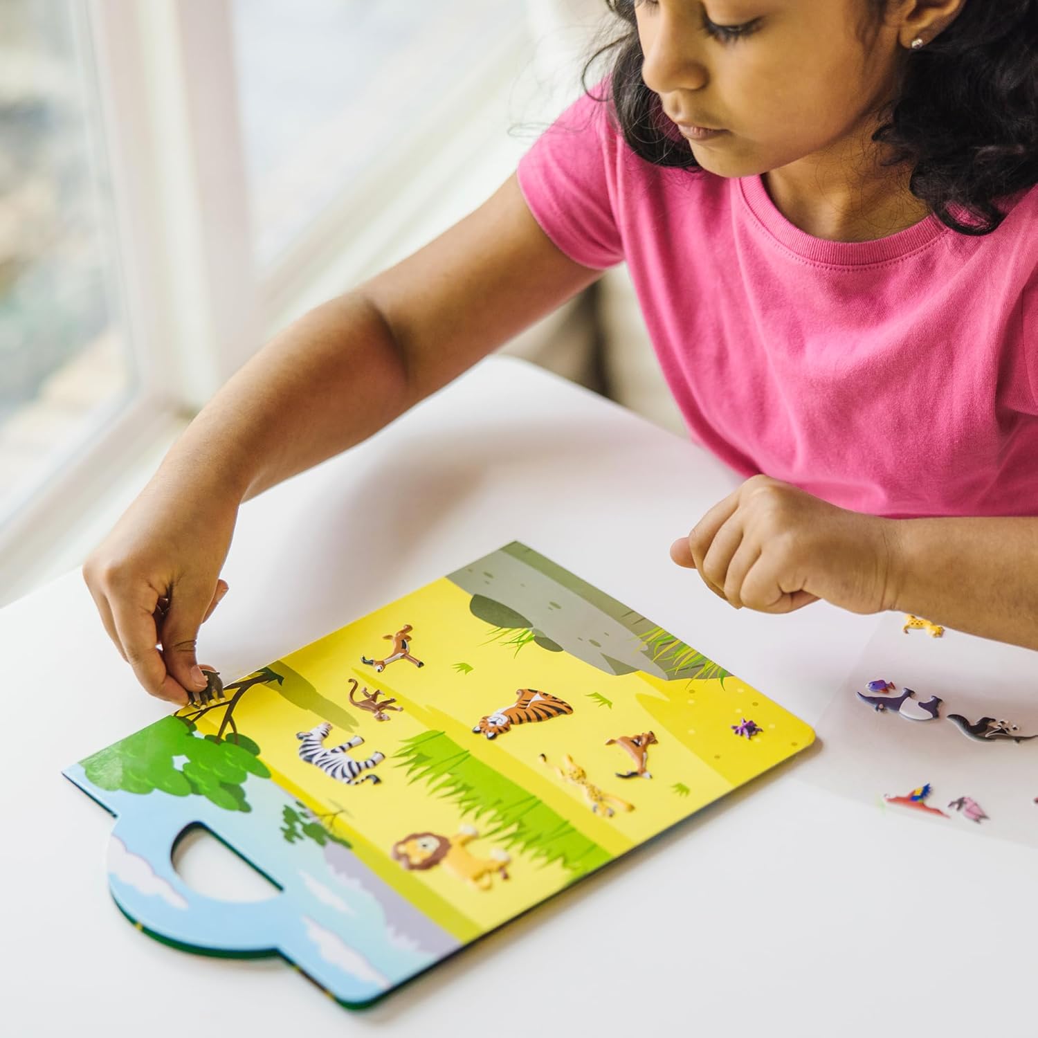 Thumbnail 6 de Melissa & Doug Libro adesivi attacca e stacca riutilizzabili Safari (4+ anni, certificati FSC)