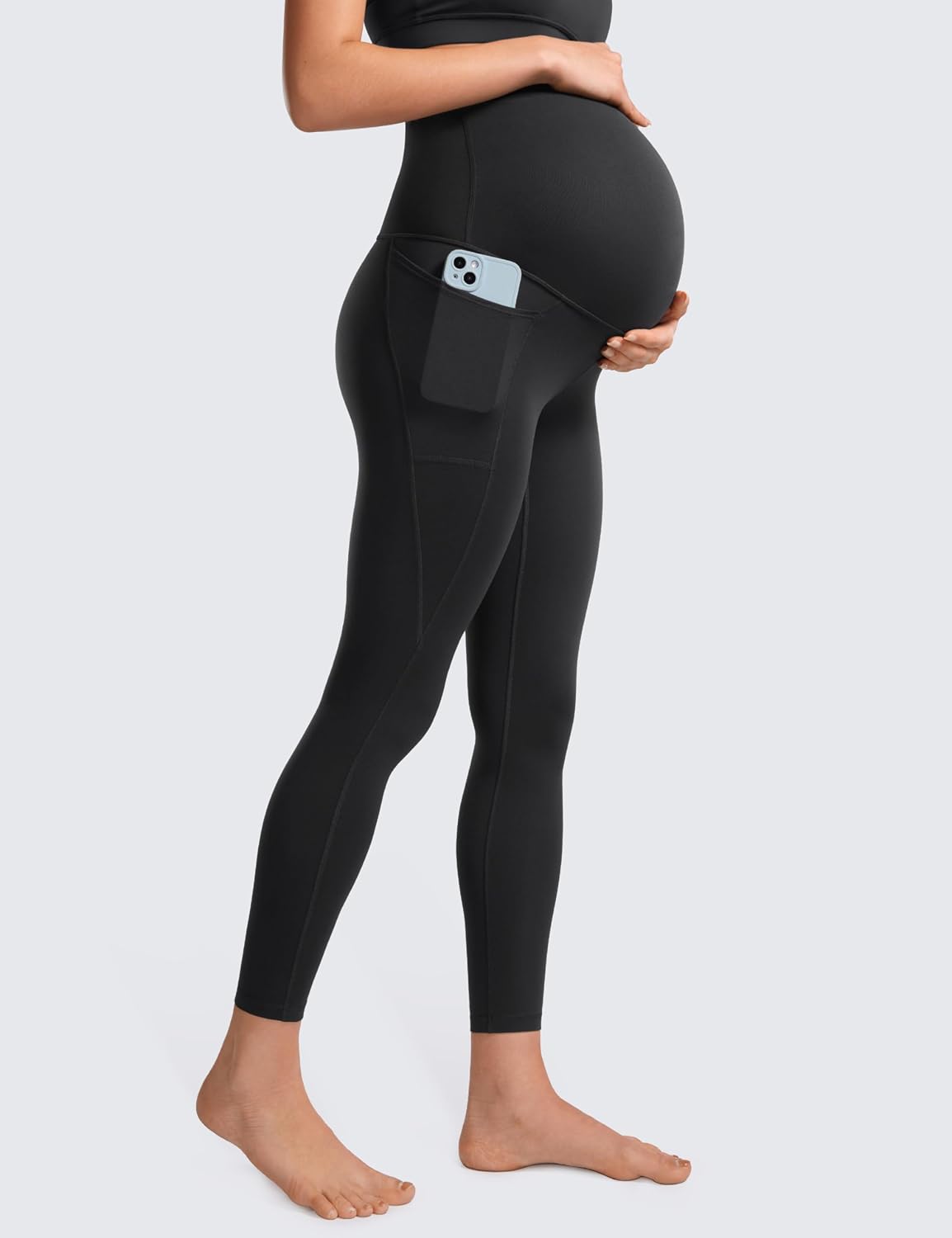 Detalle de CRZ YOGA Butterluxe 25'' Maternity Leggings with Pockets – Over The Belly