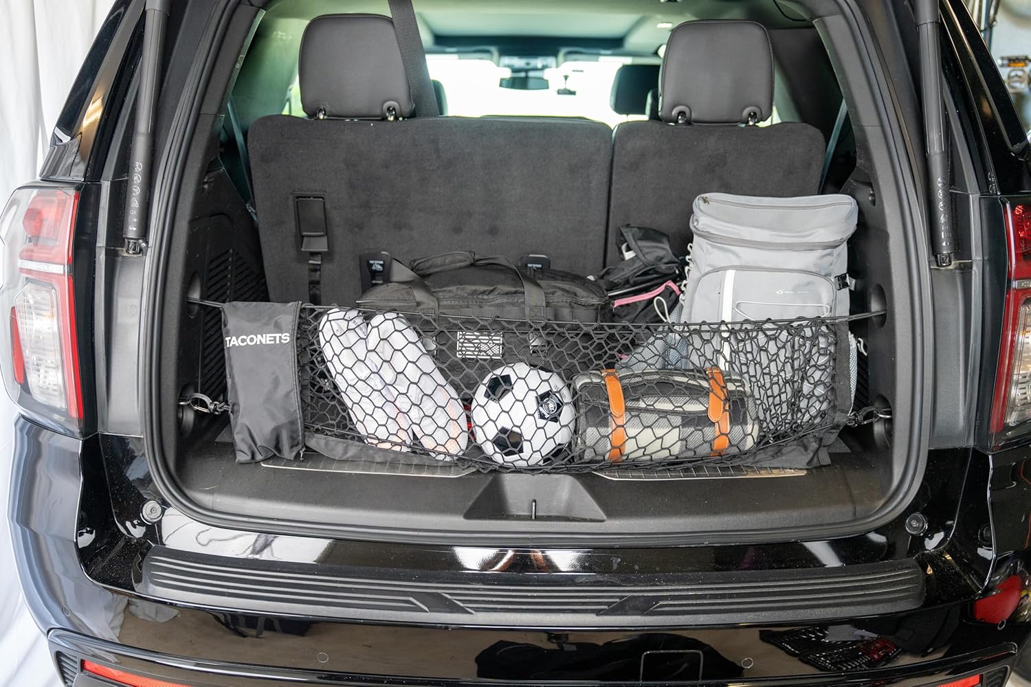 Detalle 2 de TacoNets Envelope Cargo Net for Suburban, Tahoe, Yukon, and Escalade (2015–Current)