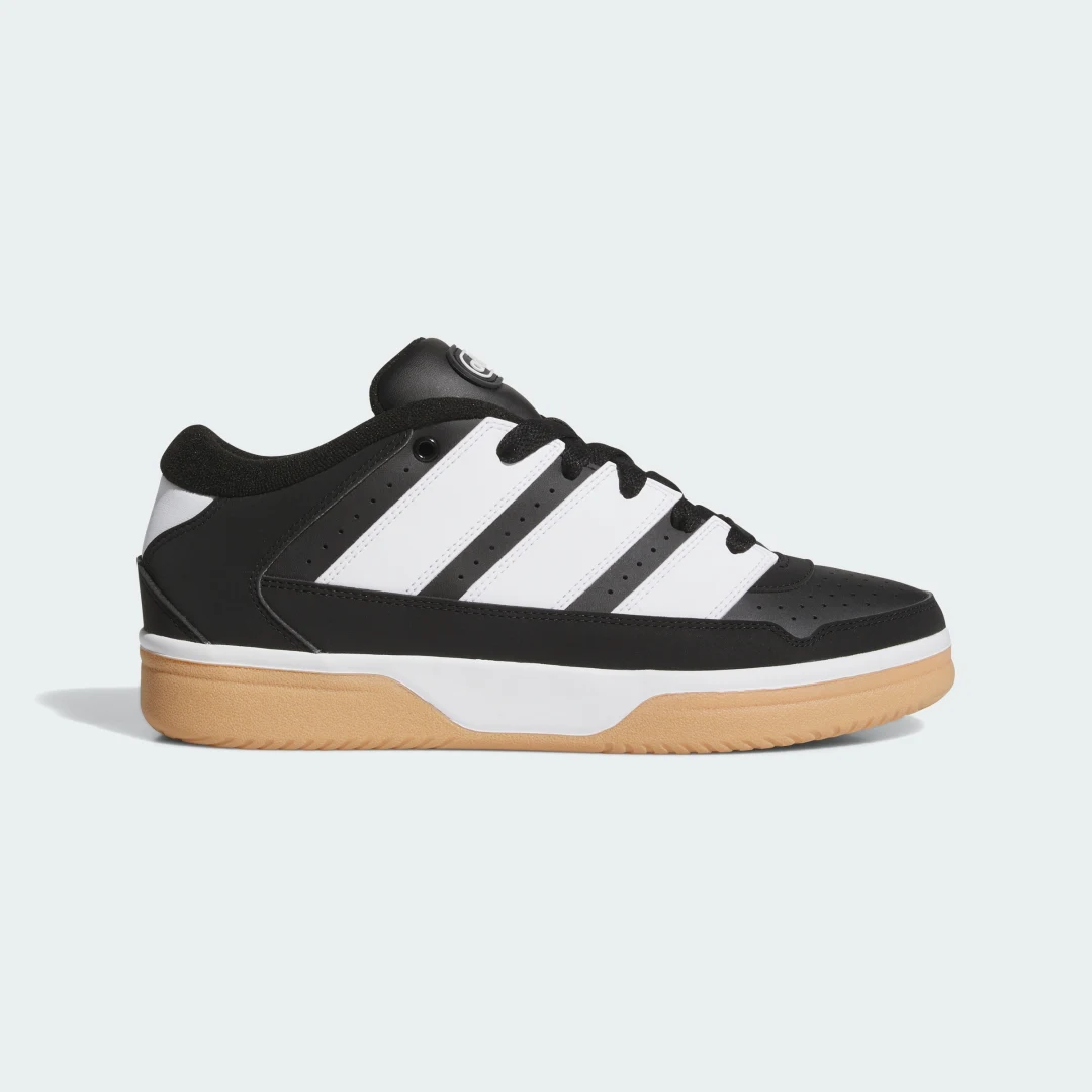 Detalle de Zapatilla Turnaround de Adidas (negro) — comodidad y estilo para uso diario