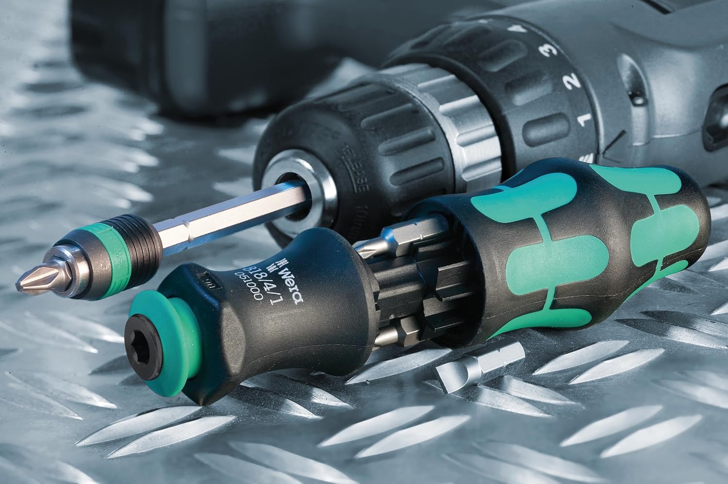 Detalle 2 de Wera 05051024001 KK 25 ビットホルダードライバー 7-in-1 伸縮式ブレード・マイナス/プラス対応