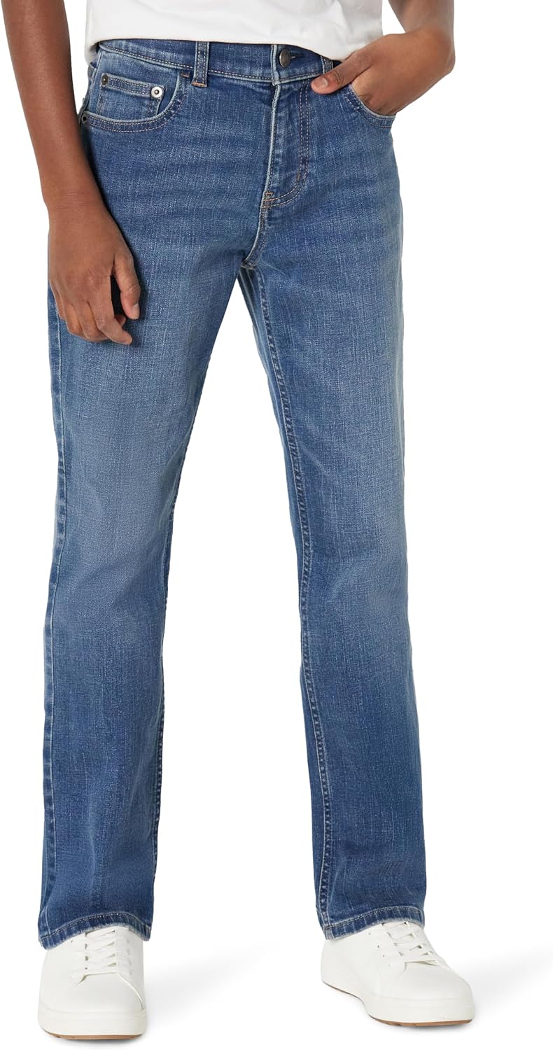 Detalle de Amazon Essentials Boys' Medium Stretch Regular-Fit Bootcut Jean