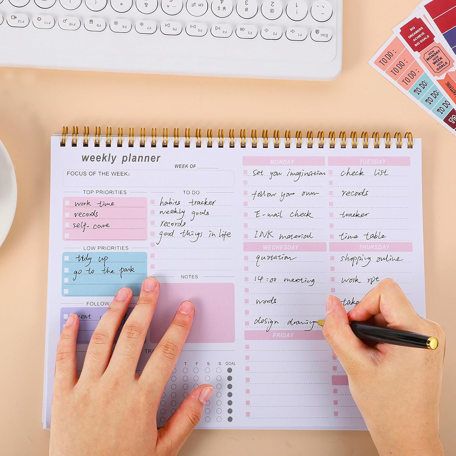 Detalle 1 de Thboxes AB6897 Weekly Desk Planner, 8.5 x 11, 52 Sheets, Pink