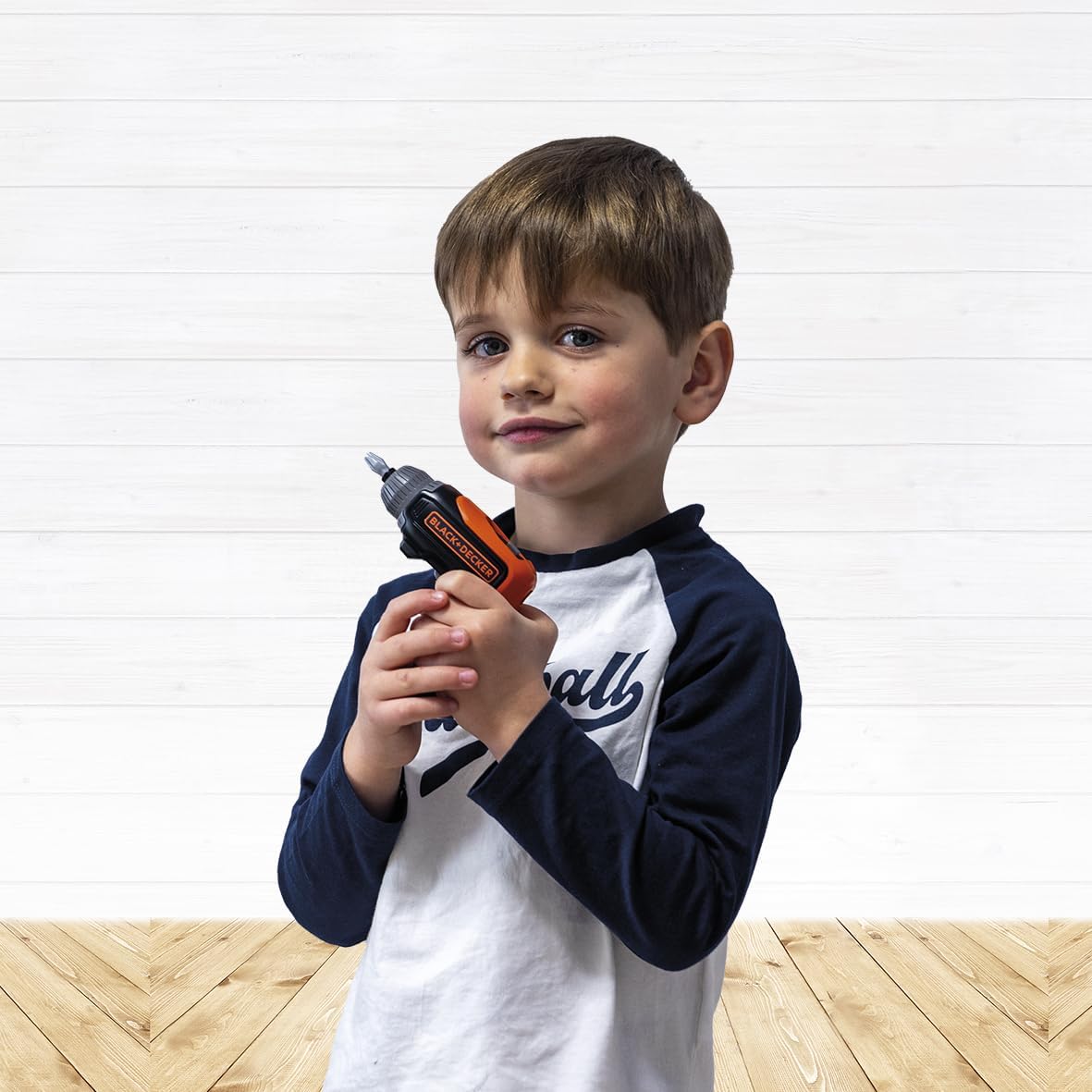 Thumbnail 5 de Smoby Black+Decker Truck mit Werkzeugbox – Konstruktionsfahrzeug mit Anhänger, Greifarm-Bauset & 60 Zubehörteilen (ab 3 Jahren)