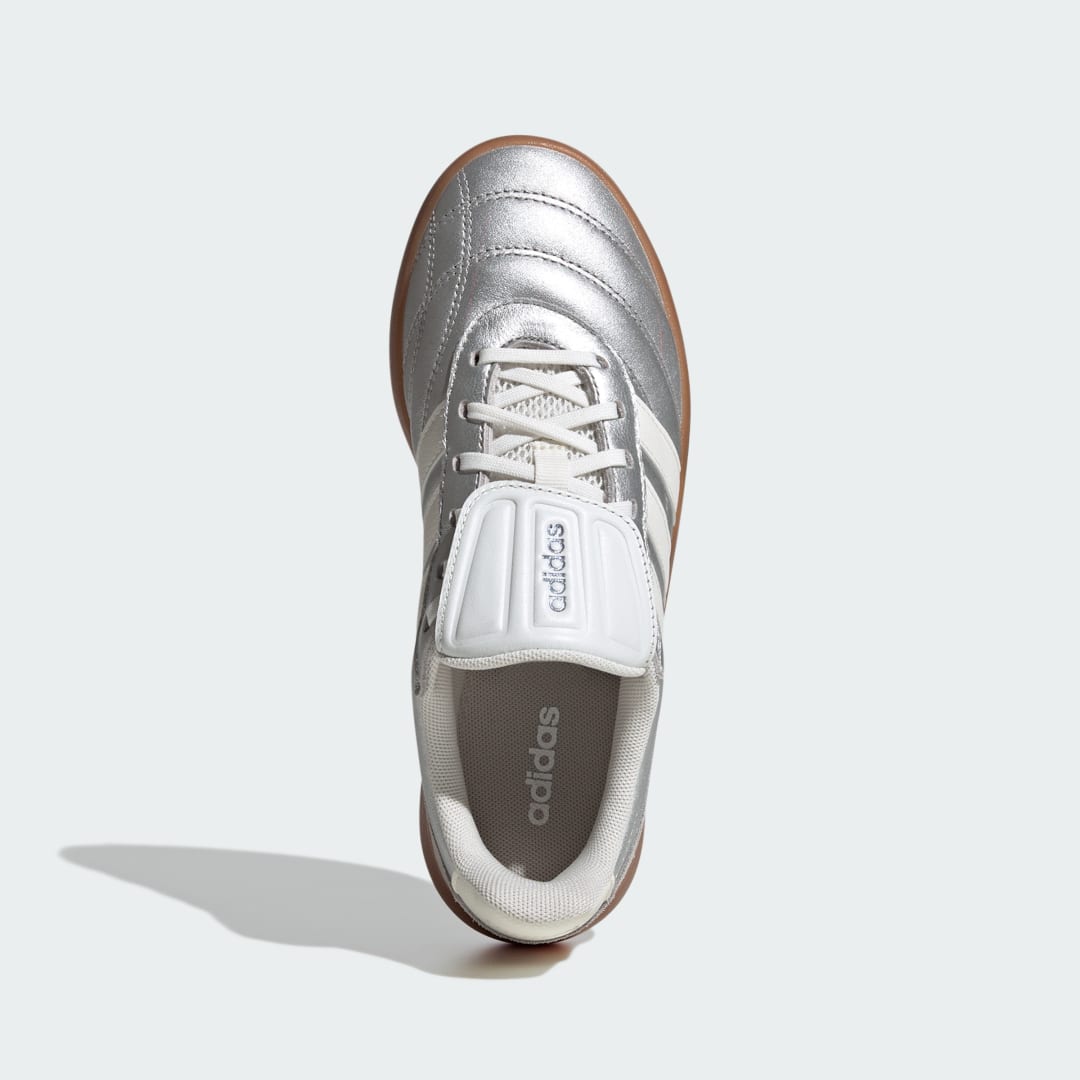 Detalle 2 de Zapatilla Barreda Mundial de Adidas: opinión práctica para uso diario