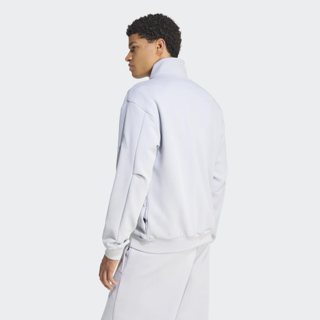 Detalle de Adidas Soft Lux, chaqueta deportiva gris