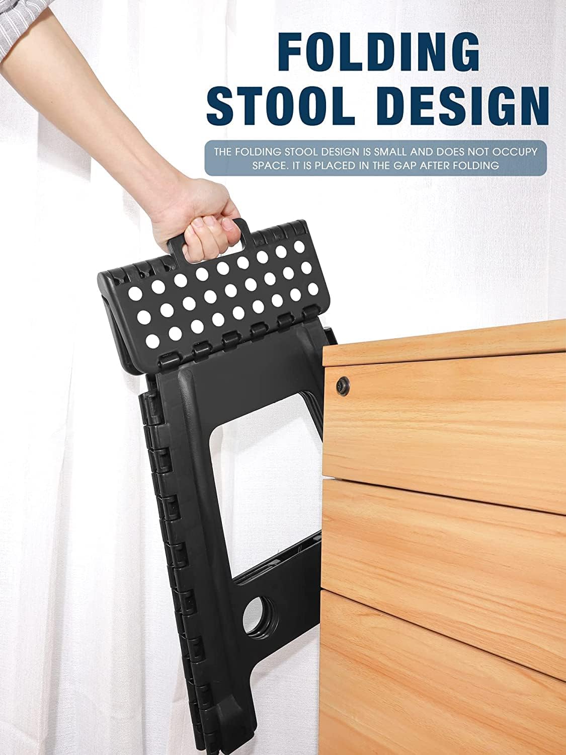 Detalle 2 de HOUSE DAY Folding Step Stool 18 Inch (Black) – Heavy Duty, Portable & Collapsible anti-slip stepstool, 330 LBS capacity