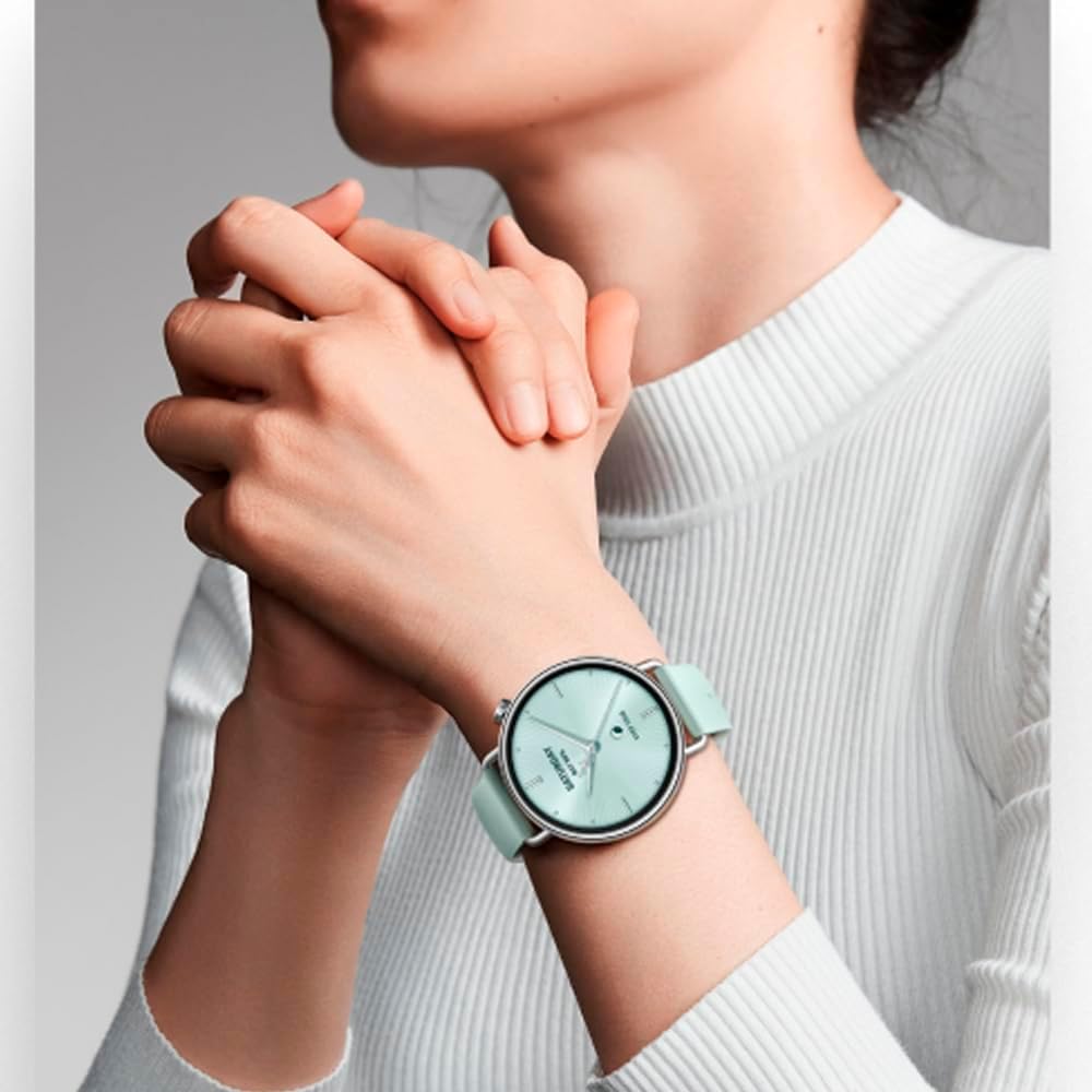 Detalle de Xiaomi Watch S4 41mm (Mint Green) — ultra-lightweight smartwatch with cycle prediction and Safety Guardian