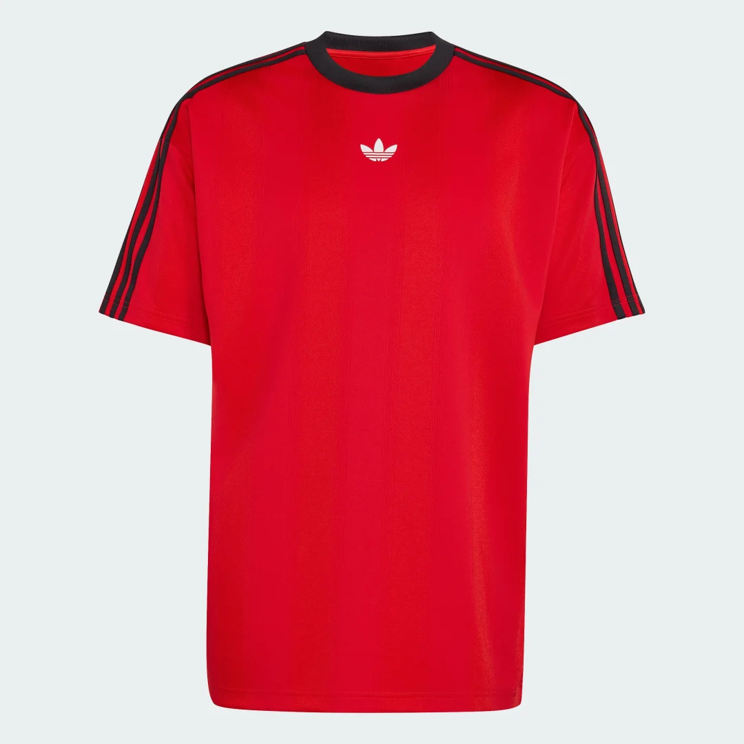 Detalle 2 de Camiseta de jacquard Adidas Adicolor – rojo, estilo y confort de la casa Adidas