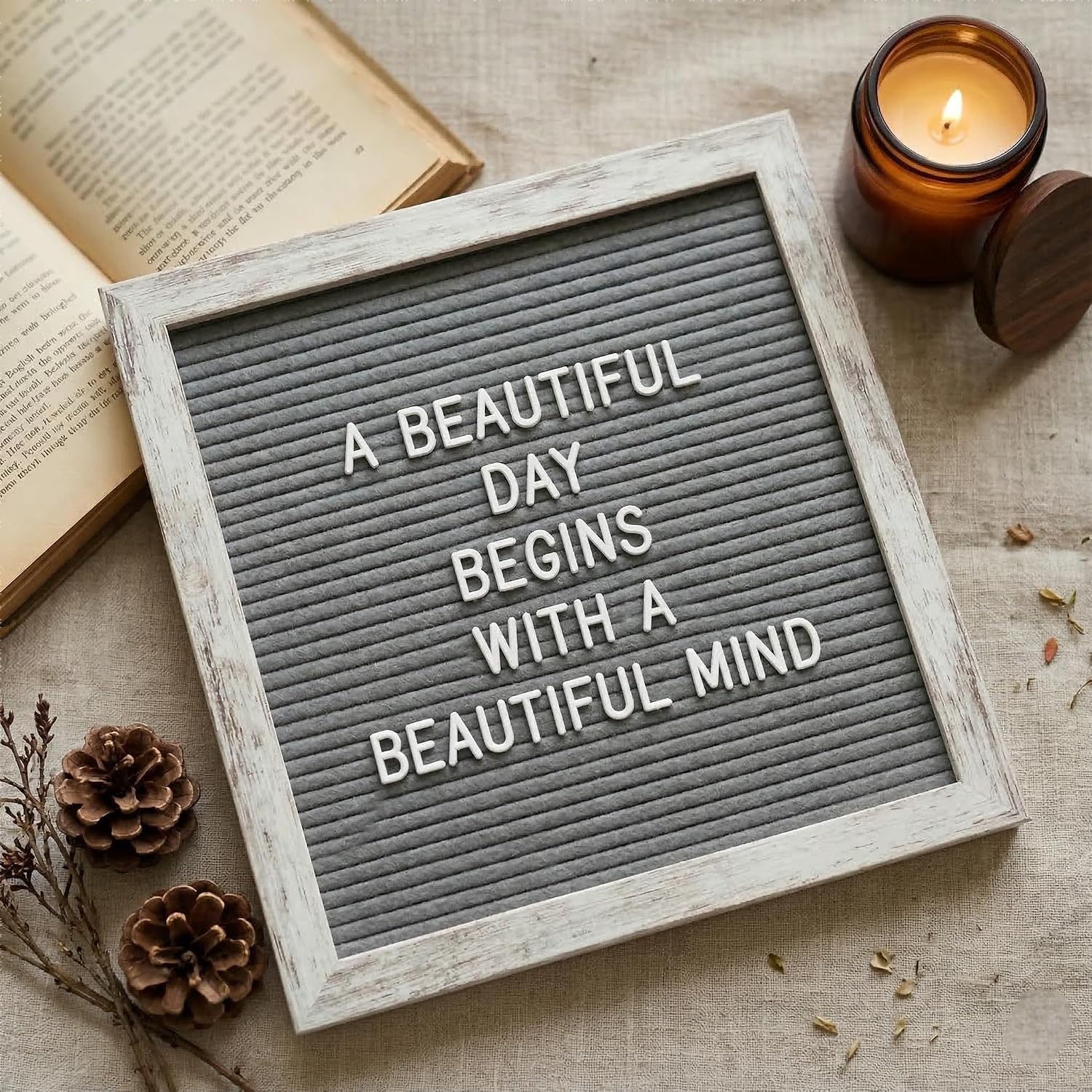 Detalle 2 de Changeable Felt Letter Board 25x25cm Gray felt