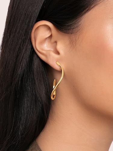 Detalle 2 de SINGULARU Pendientes Brisa Mujer – Acero Baño Oro 18kt