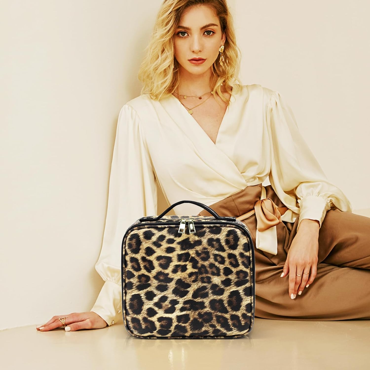 Thumbnail 6 de Makeup Bag with Light Up Mirror – Leopard, Travel Case with Adjustable Brightness
