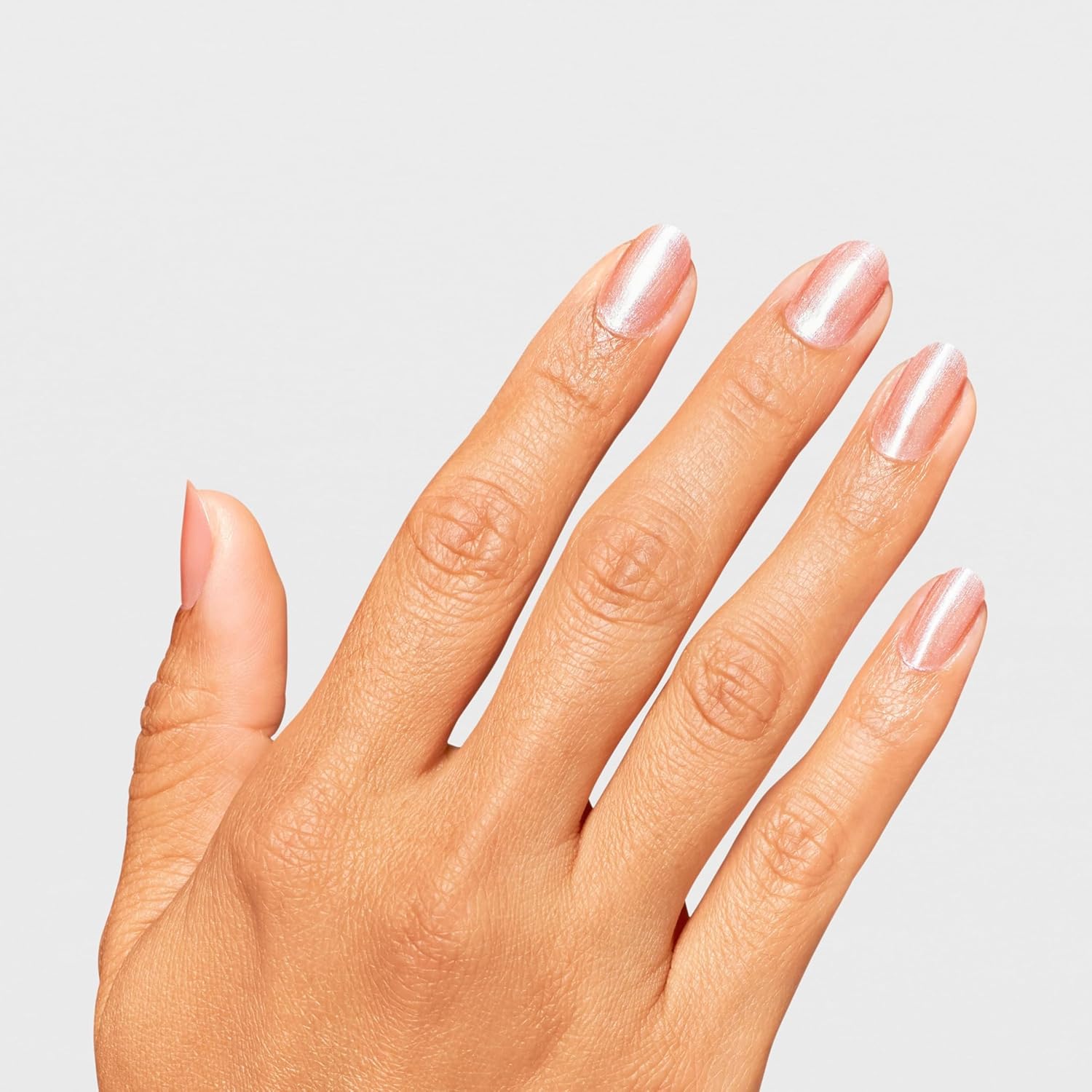 Detalle 2 de OPI RapiDry™ Smalto ad asciugatura rapida semi-trasparente nude e rosso con riflessi colorati (9 ml)