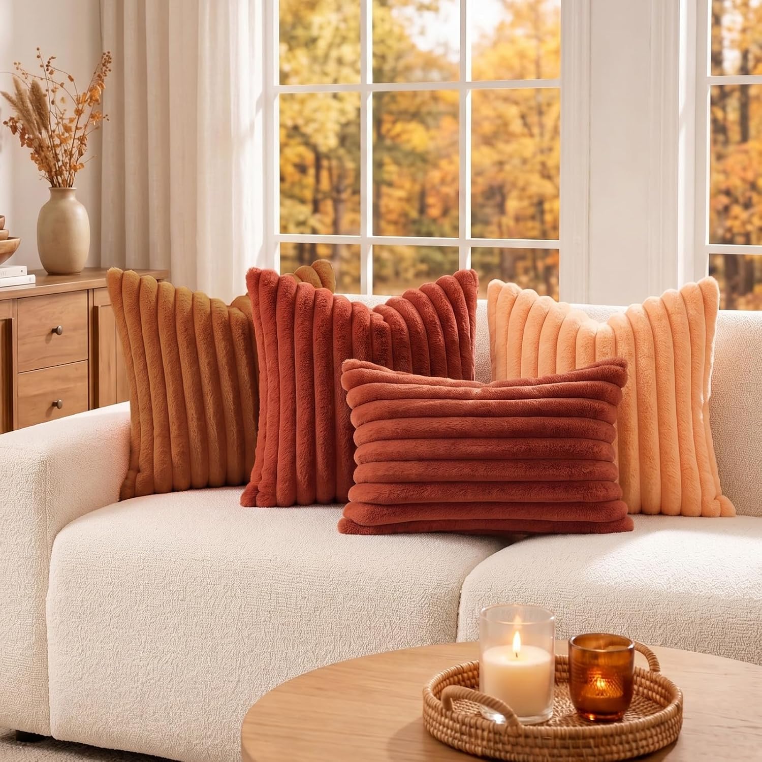 Detalle de decorUhome Fall Faux Fur Throw Pillow Covers, 24 x 24-Inch Set of 2, Light Rust