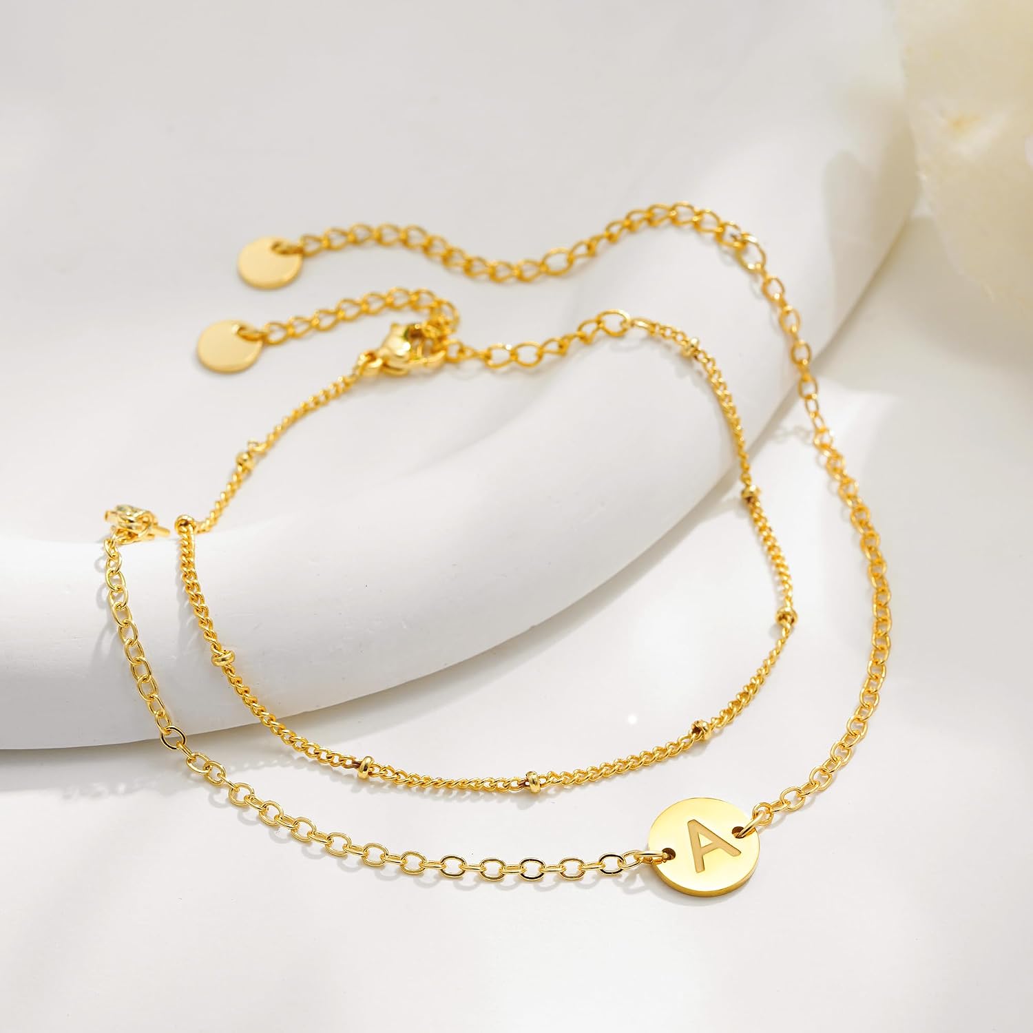 Detalle de SLOONG Armband Damen Gold Silber – Personalisierbares Initialen-Armband mit 18K Goldbeschichtung