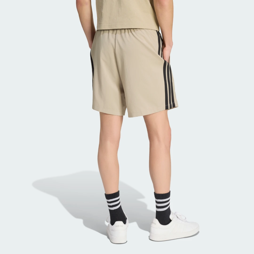 Detalle de Pantalón corto Essentials Chelsea 3 bandas — Adidas