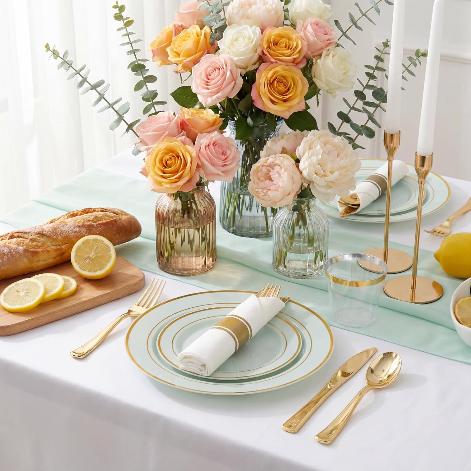 Detalle de WDF Partyware PET350 Sage Green Plastic Dinnerware Set, 175 Pieces with Gold-Rim Plates