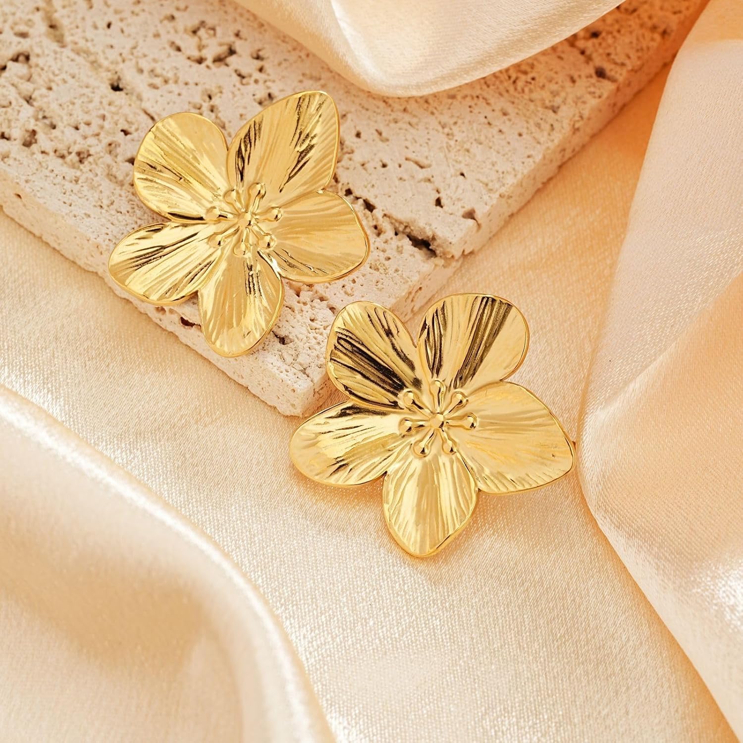Detalle de Aidenn Blumen Ohrringe Groß – Blume Tropfen Boho-Statement, hypoallergen