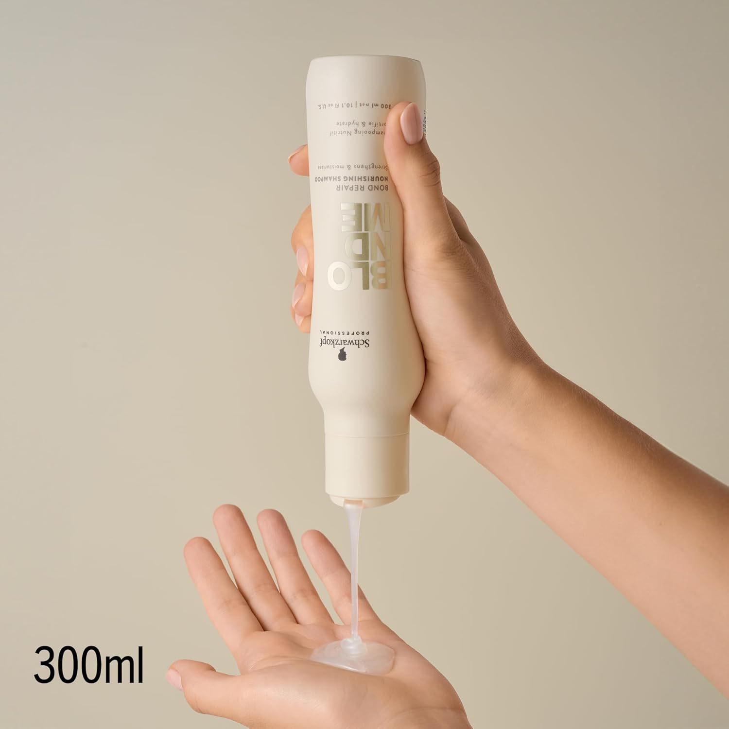 Thumbnail 1 de Schwarzkopf Professional BLONDME Bond Repair Nourishing Shampoo con olio di mandorla e tè bianco